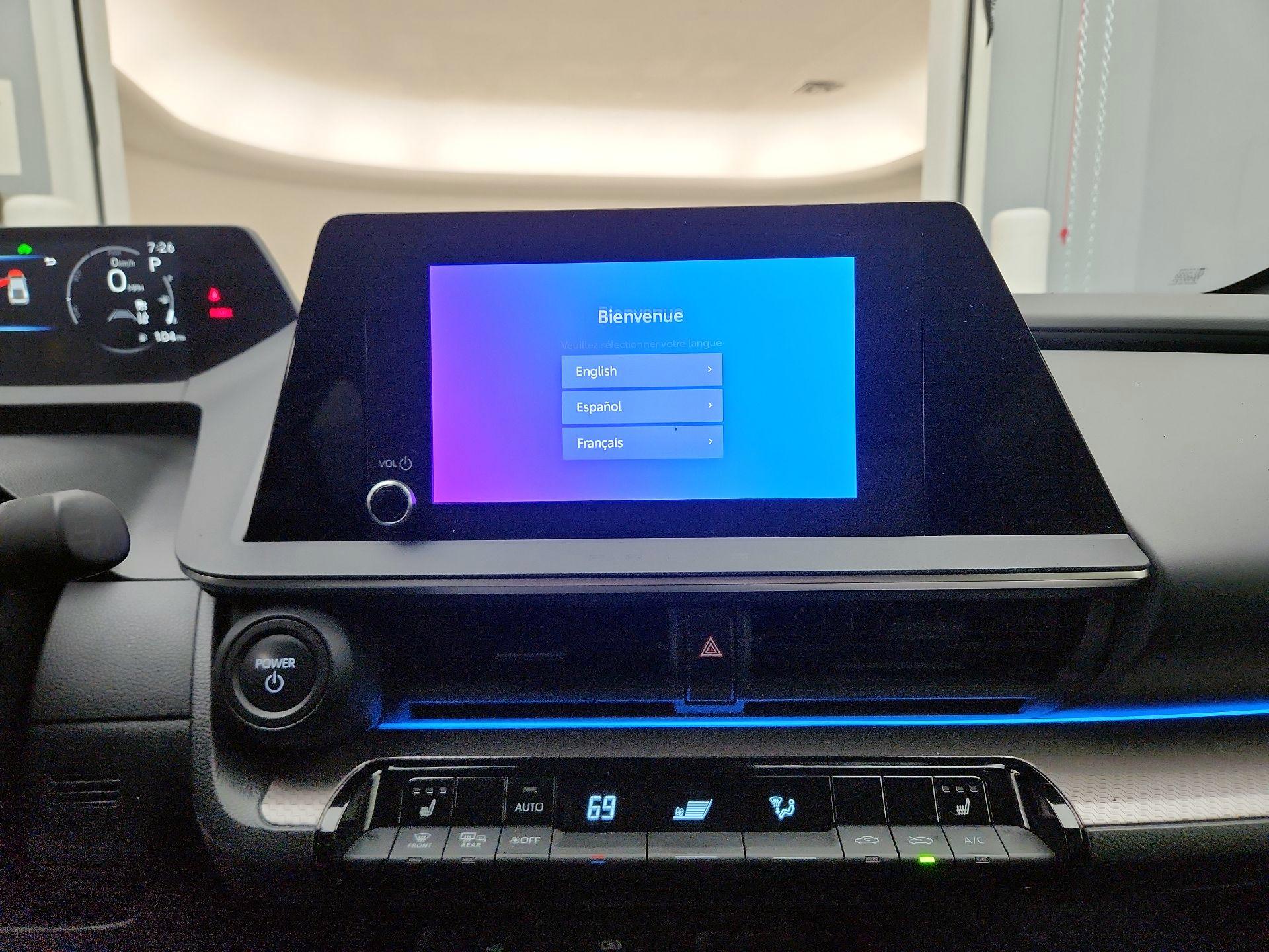 Thumbnail: 2023 Toyota Prius - 15