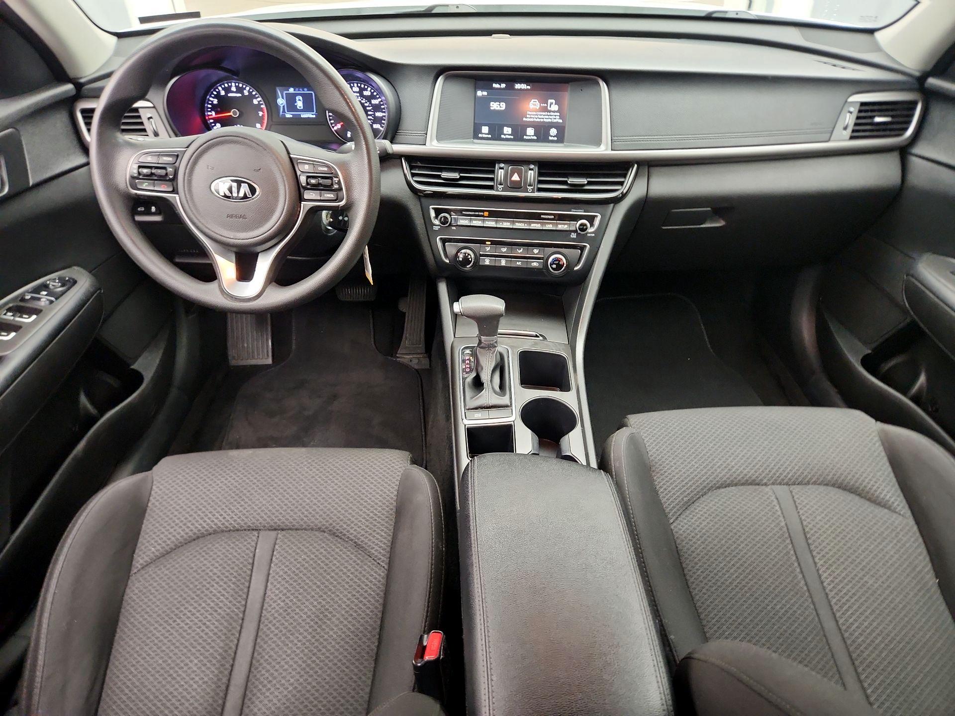 Thumbnail: 2018 Kia Optima - 9