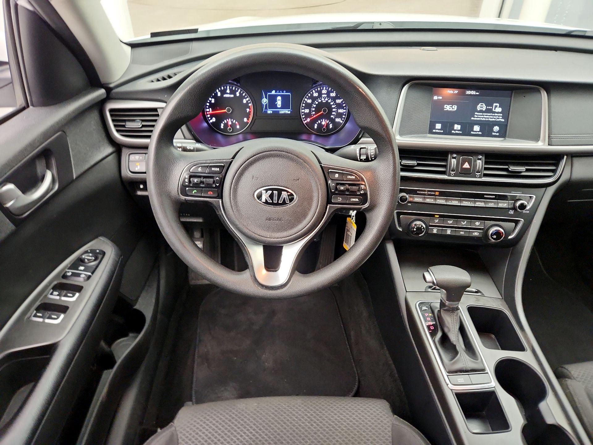 Thumbnail: 2018 Kia Optima - 10