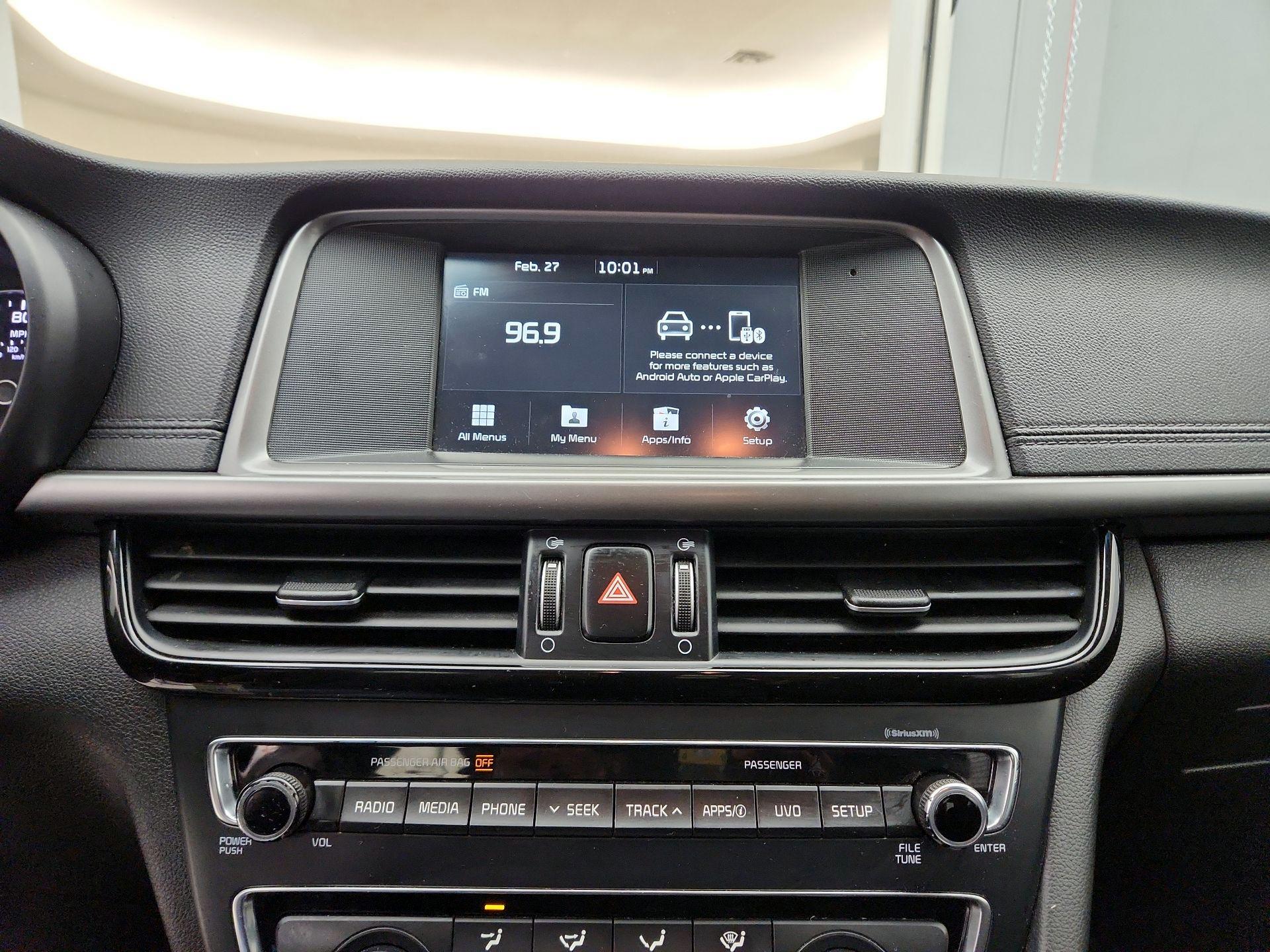 Thumbnail: 2018 Kia Optima - 15