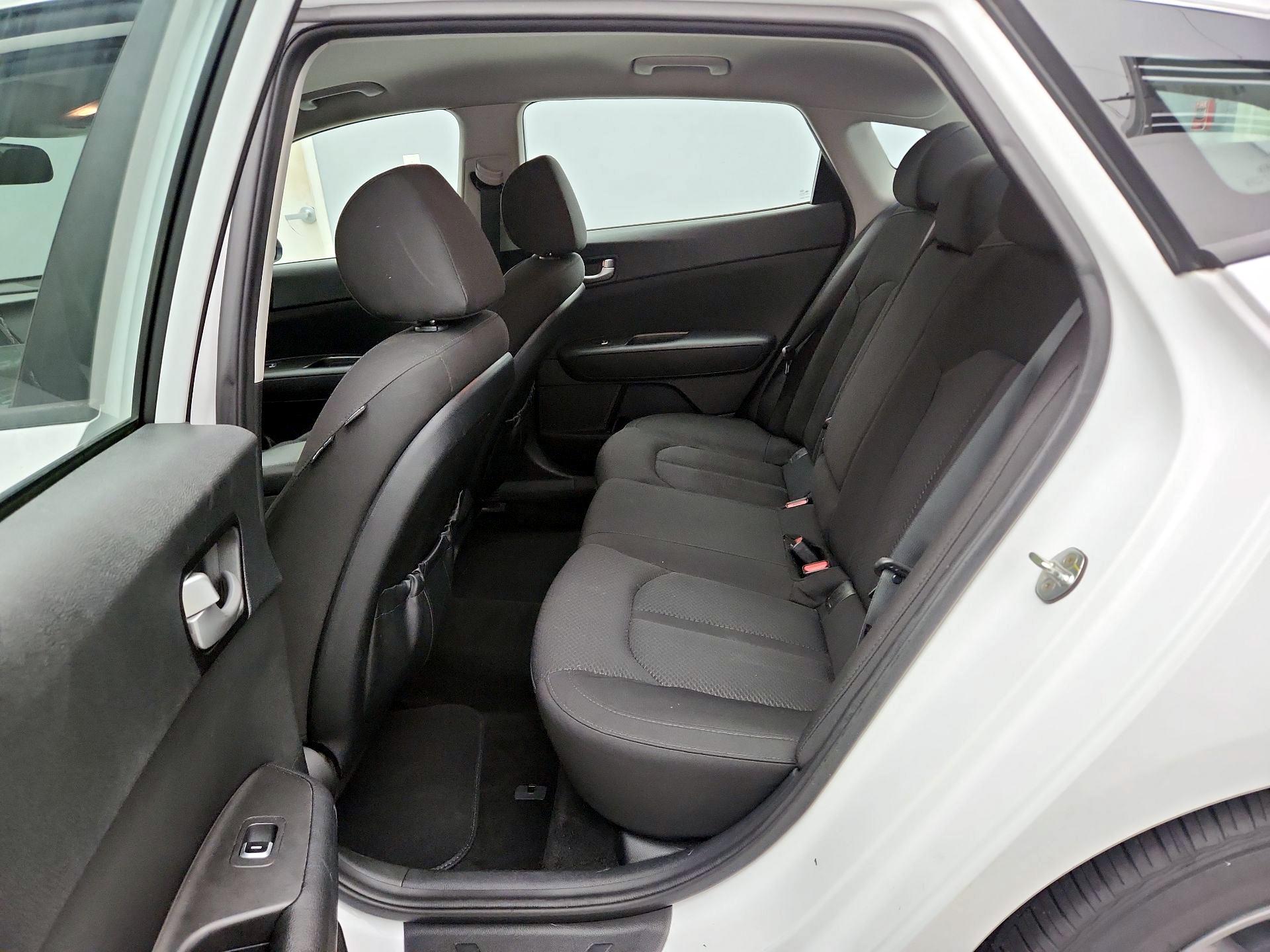 Thumbnail: 2018 Kia Optima - 20