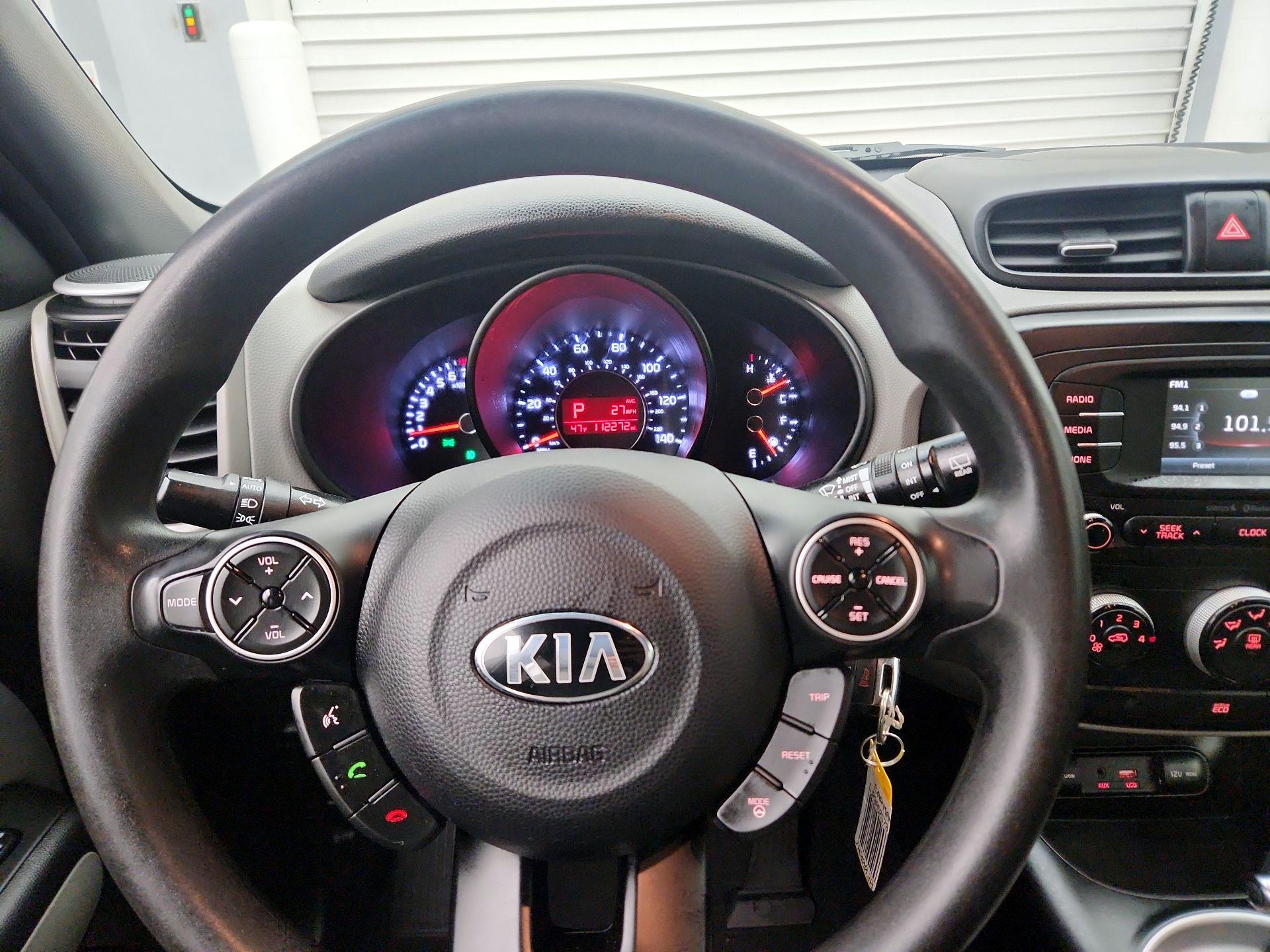 Thumbnail: 2016 Kia Soul - 10