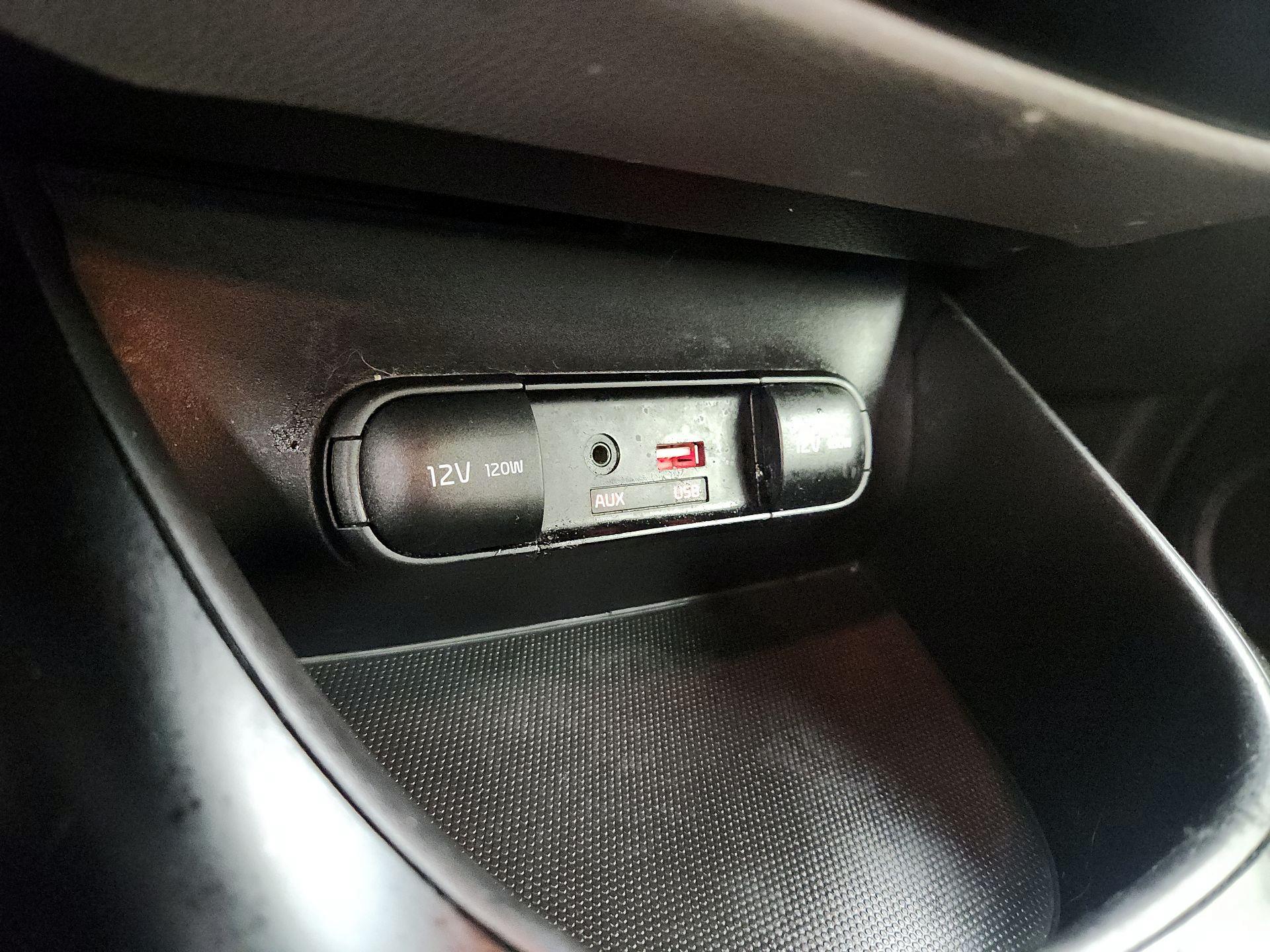 Thumbnail: 2016 Kia Soul - 18