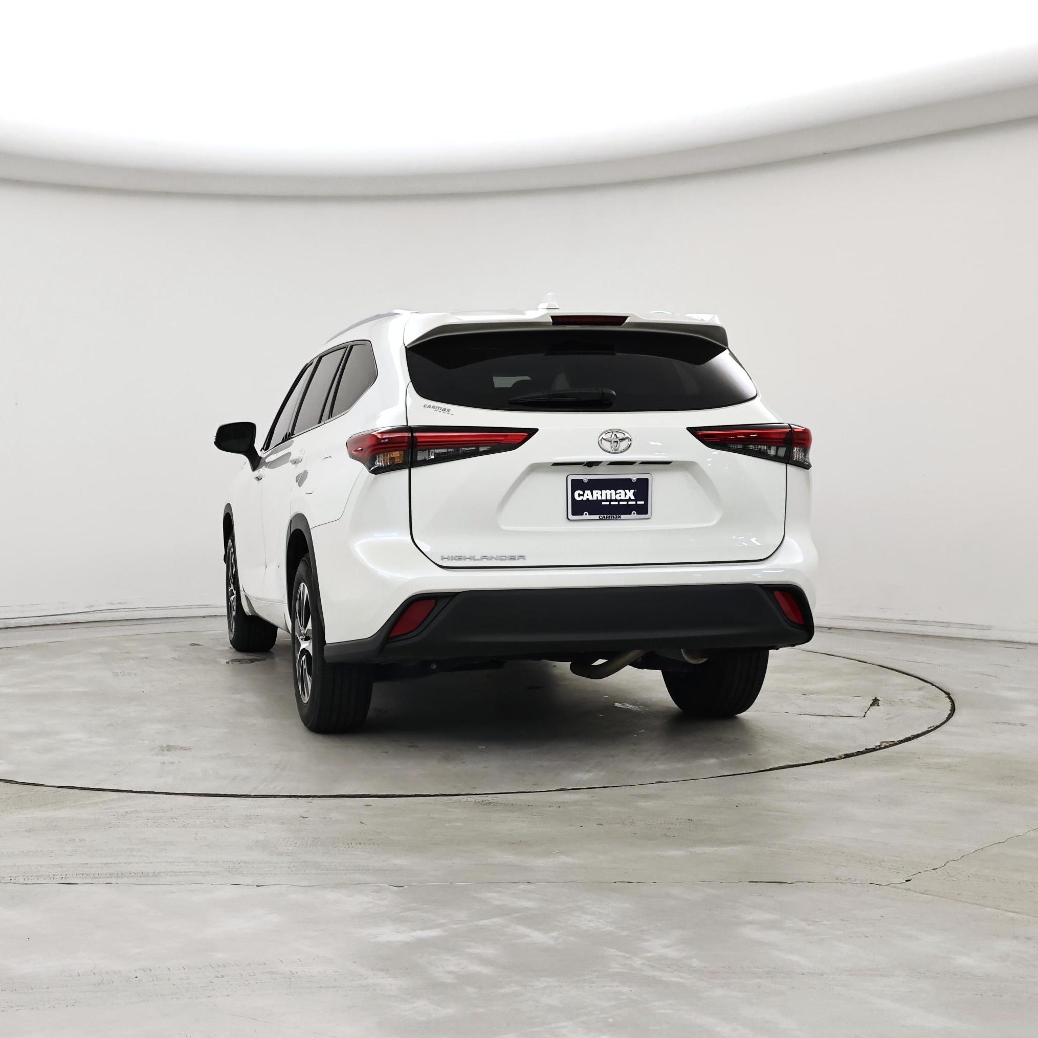 Thumbnail: 2020 Toyota Highlander - 6