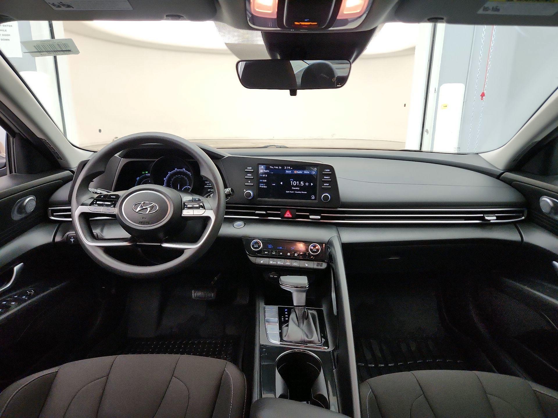 Thumbnail: 2023 Hyundai Elantra - 9