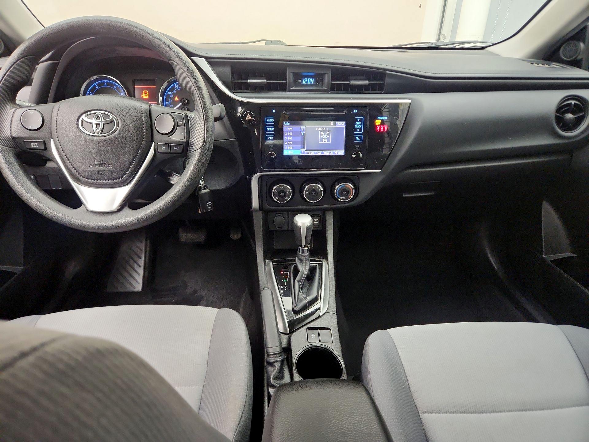 Thumbnail: 2019 Toyota Corolla - 9