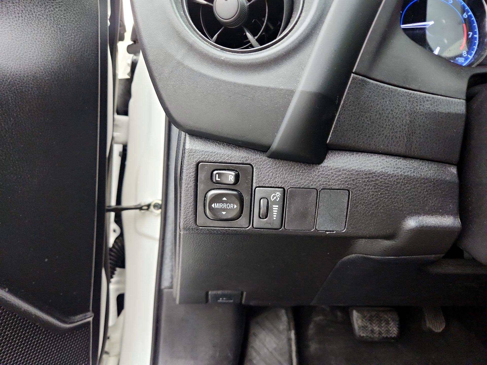 Thumbnail: 2019 Toyota Corolla - 13