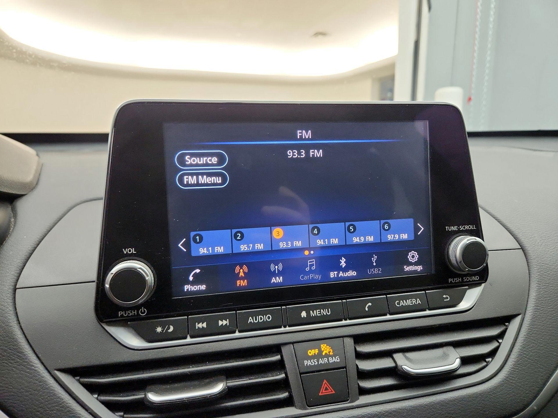 Thumbnail: 2020 Nissan Altima - 15