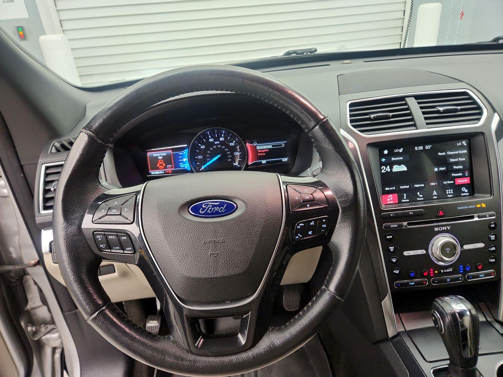 Thumbnail: 2018 Ford Explorer - 10