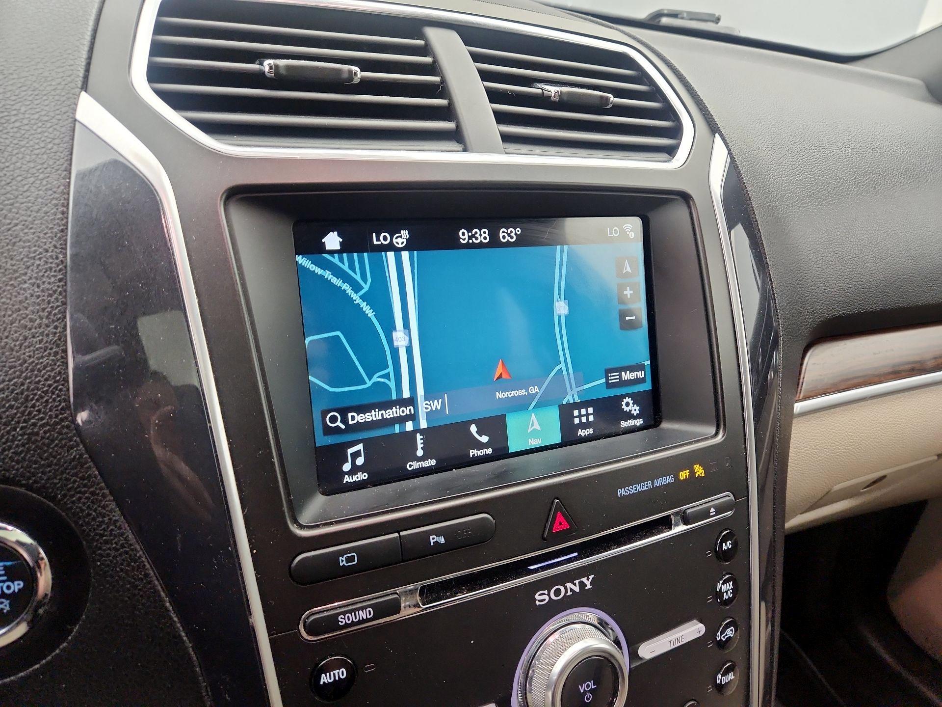 Thumbnail: 2018 Ford Explorer - 14