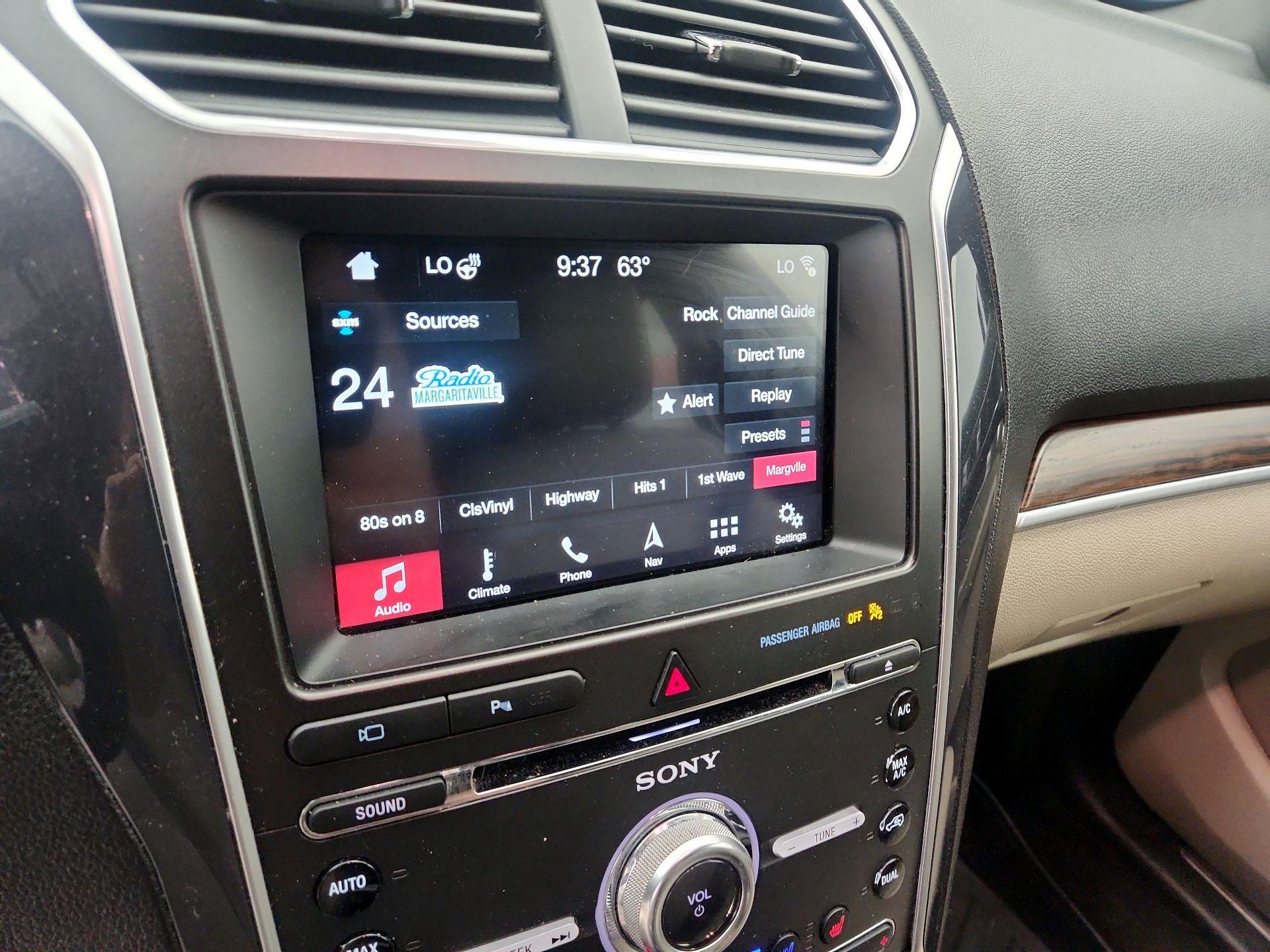 Thumbnail: 2018 Ford Explorer - 16