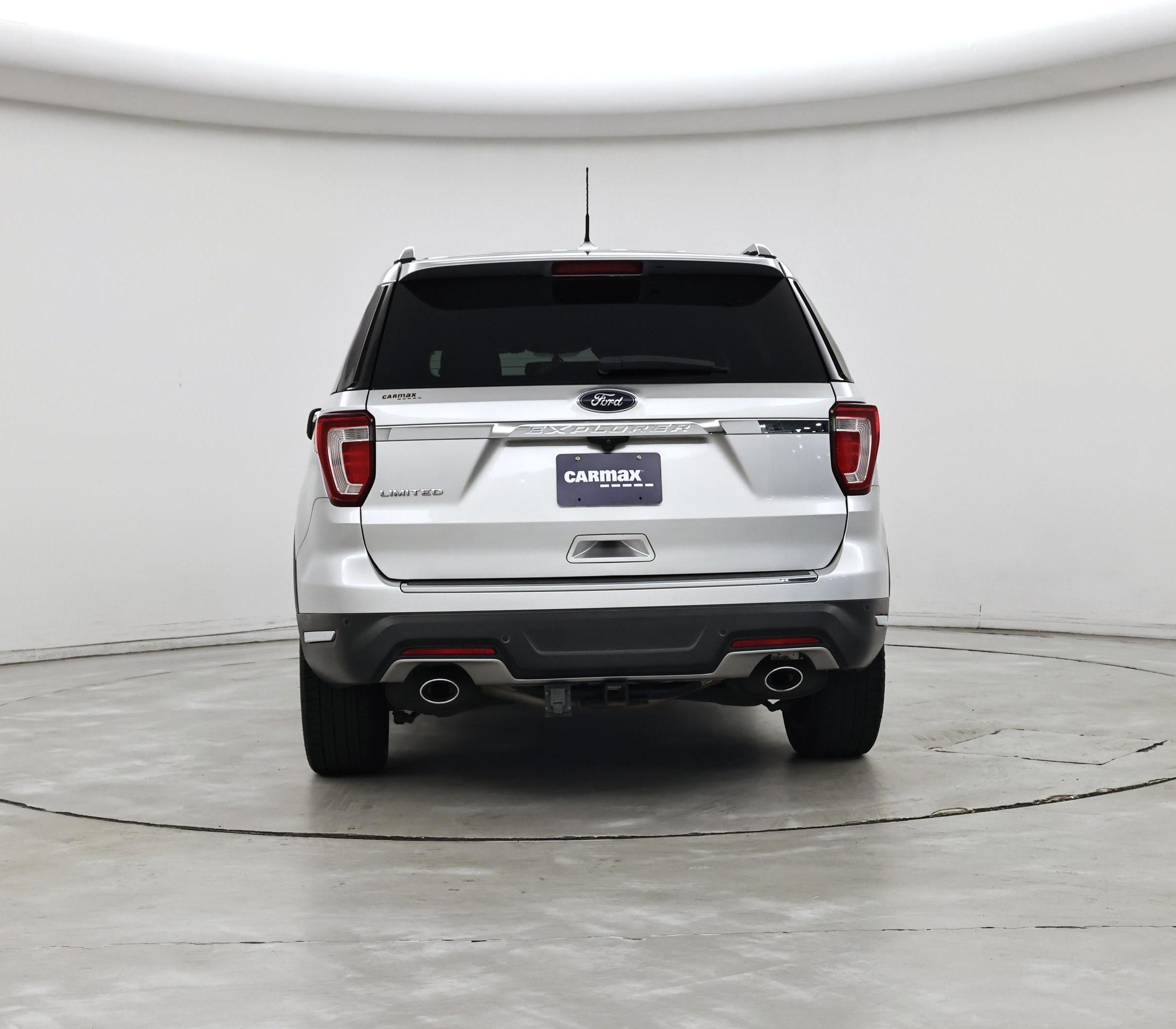 Thumbnail: 2018 Ford Explorer - 6