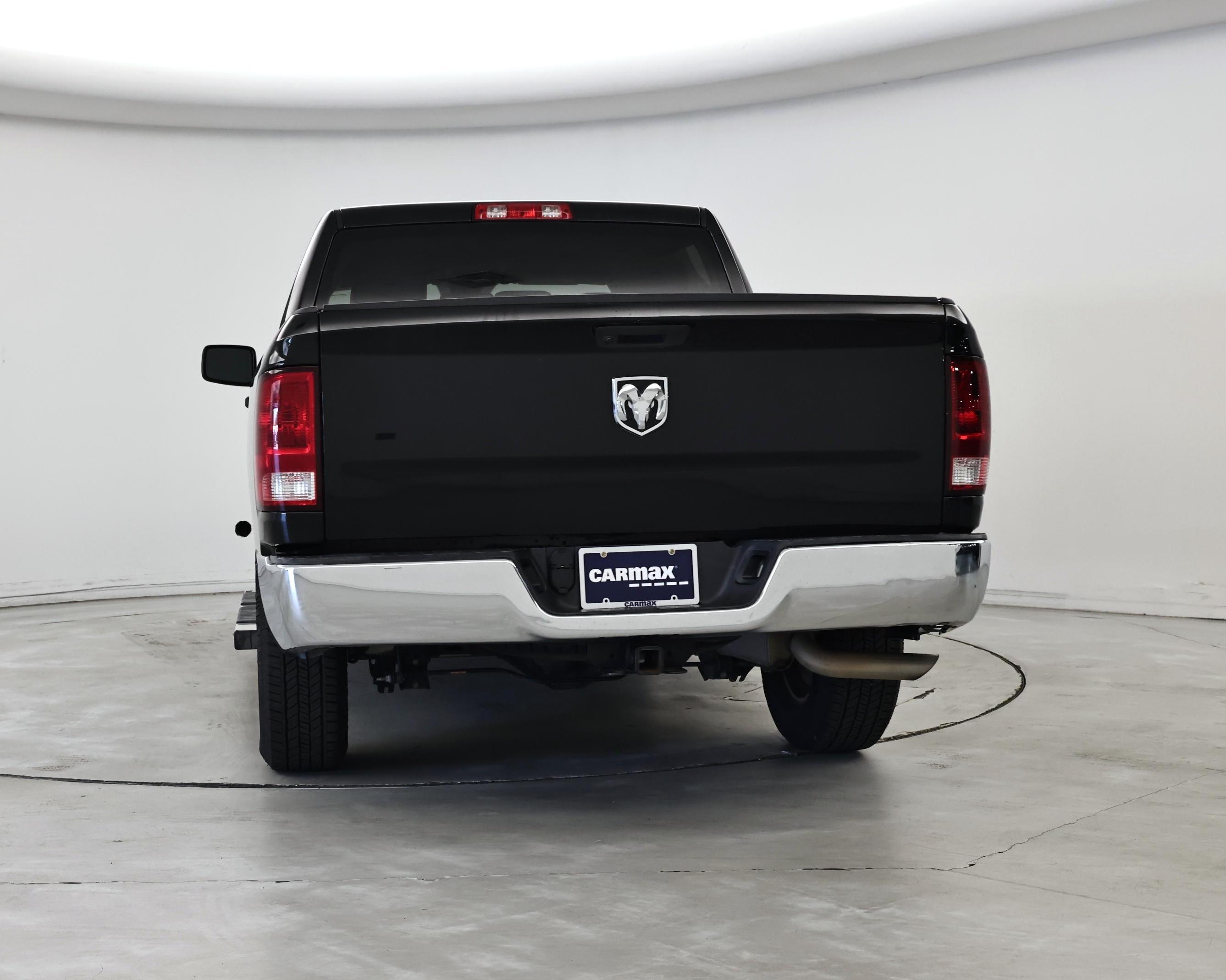 Thumbnail: 2020 RAM 1500 Classic - 6