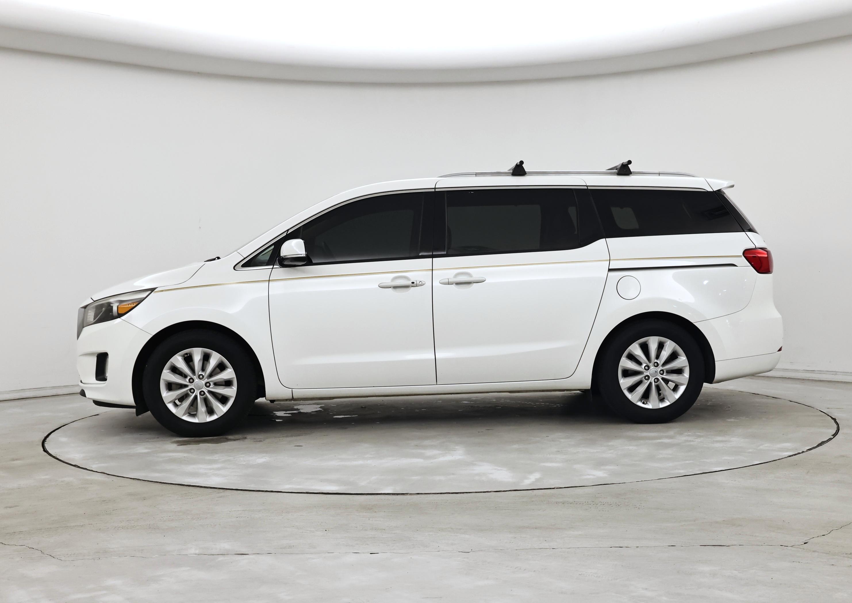 Thumbnail: 2015 Kia Sedona - 3
