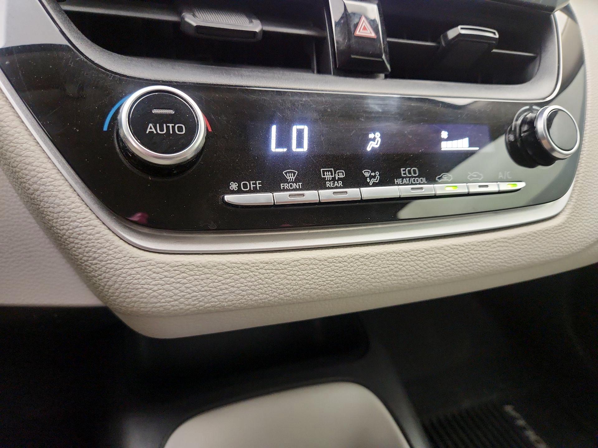 Thumbnail: 2020 Toyota Corolla - 16