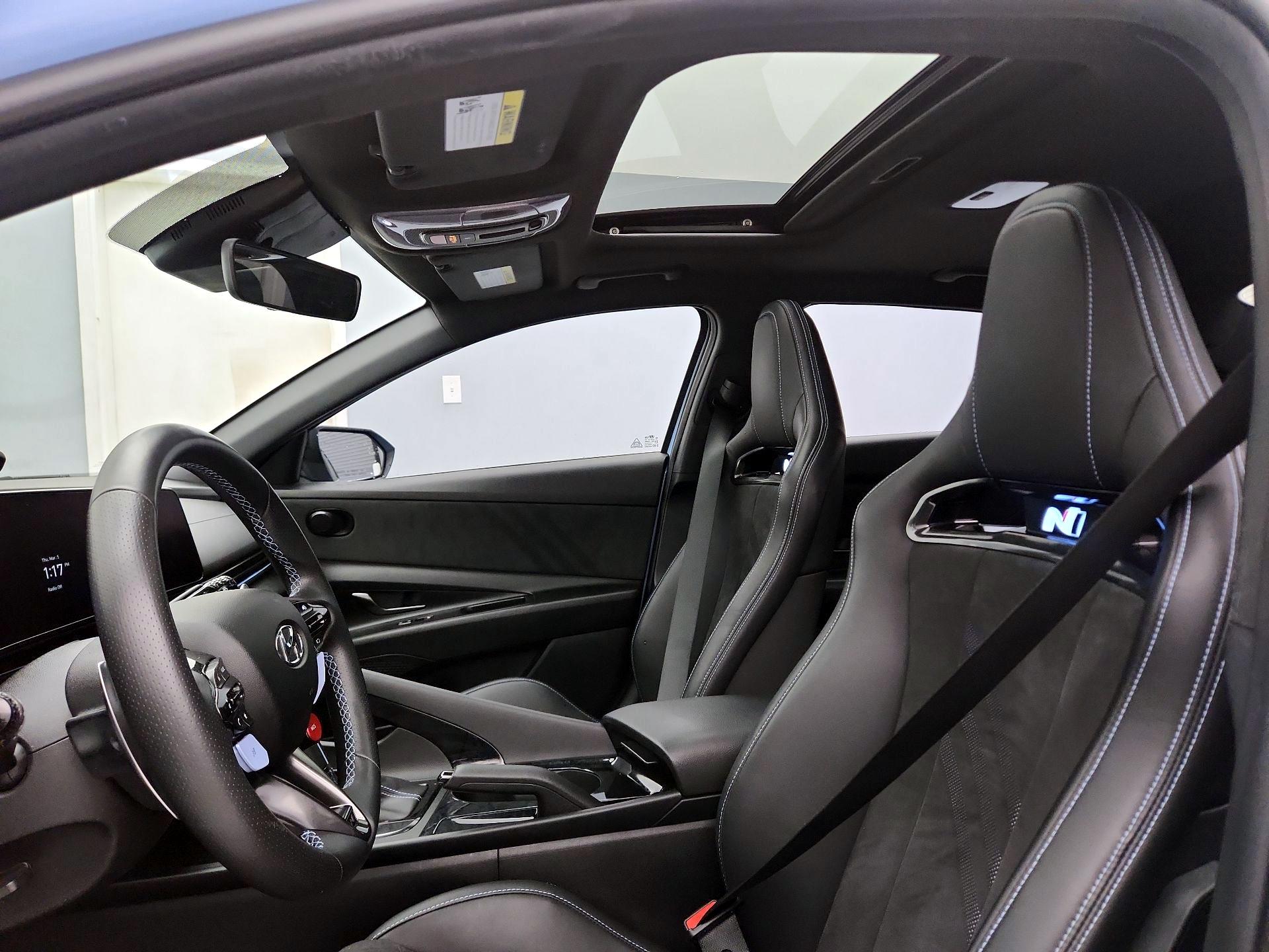 Thumbnail: 2022 Hyundai Elantra - 20