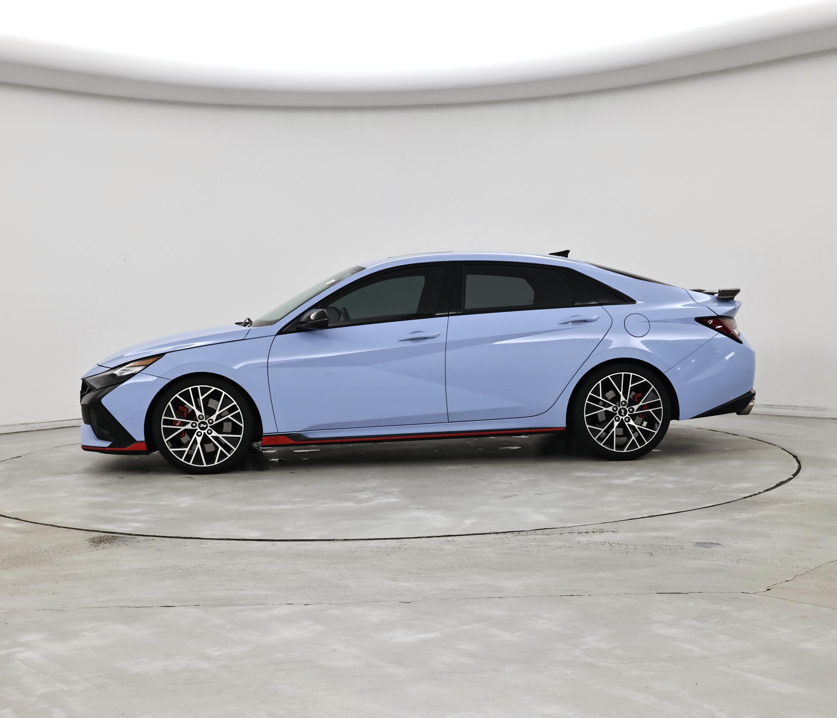 Thumbnail: 2022 Hyundai Elantra - 3