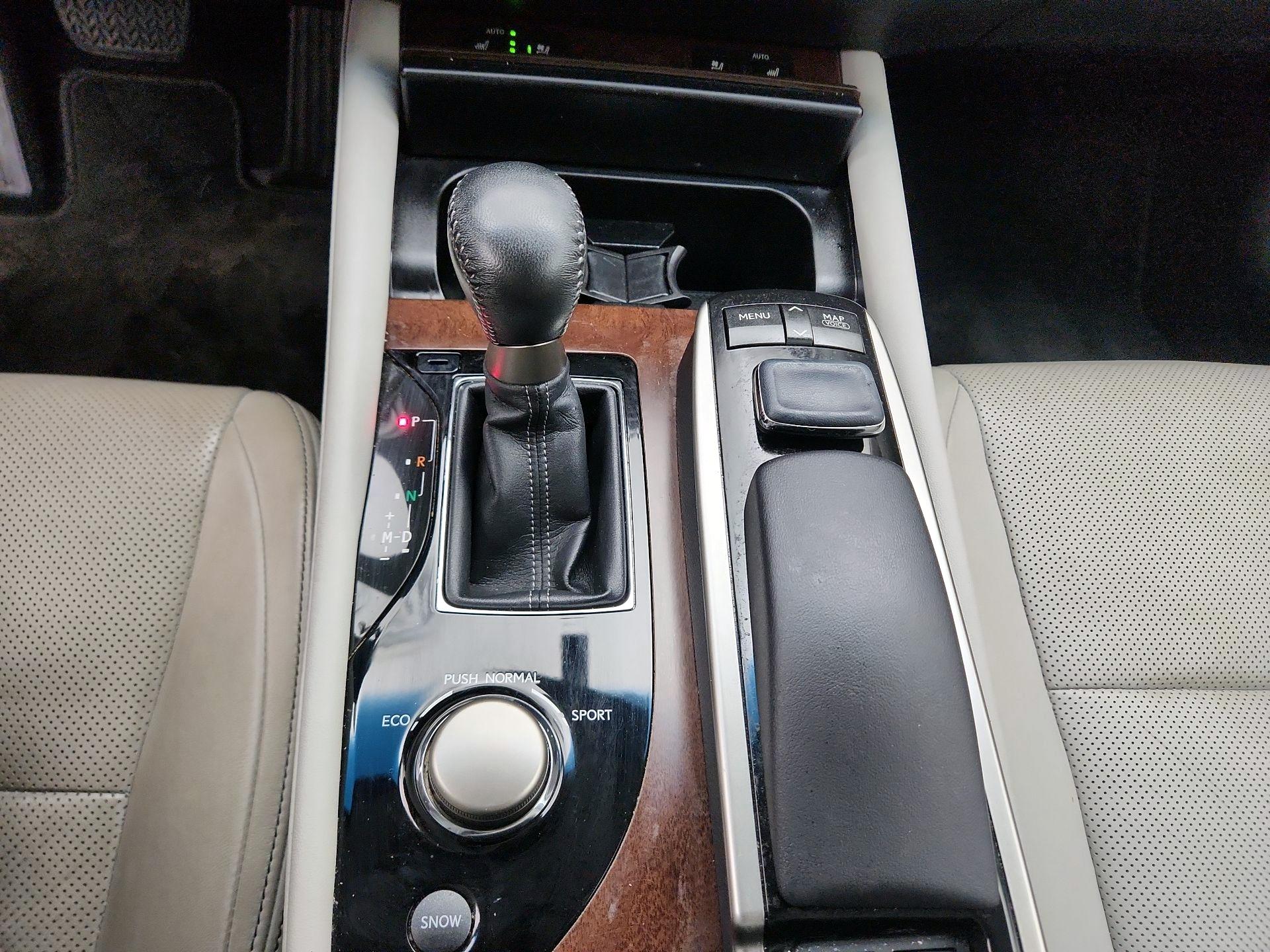 Thumbnail: 2015 Lexus GS - 17