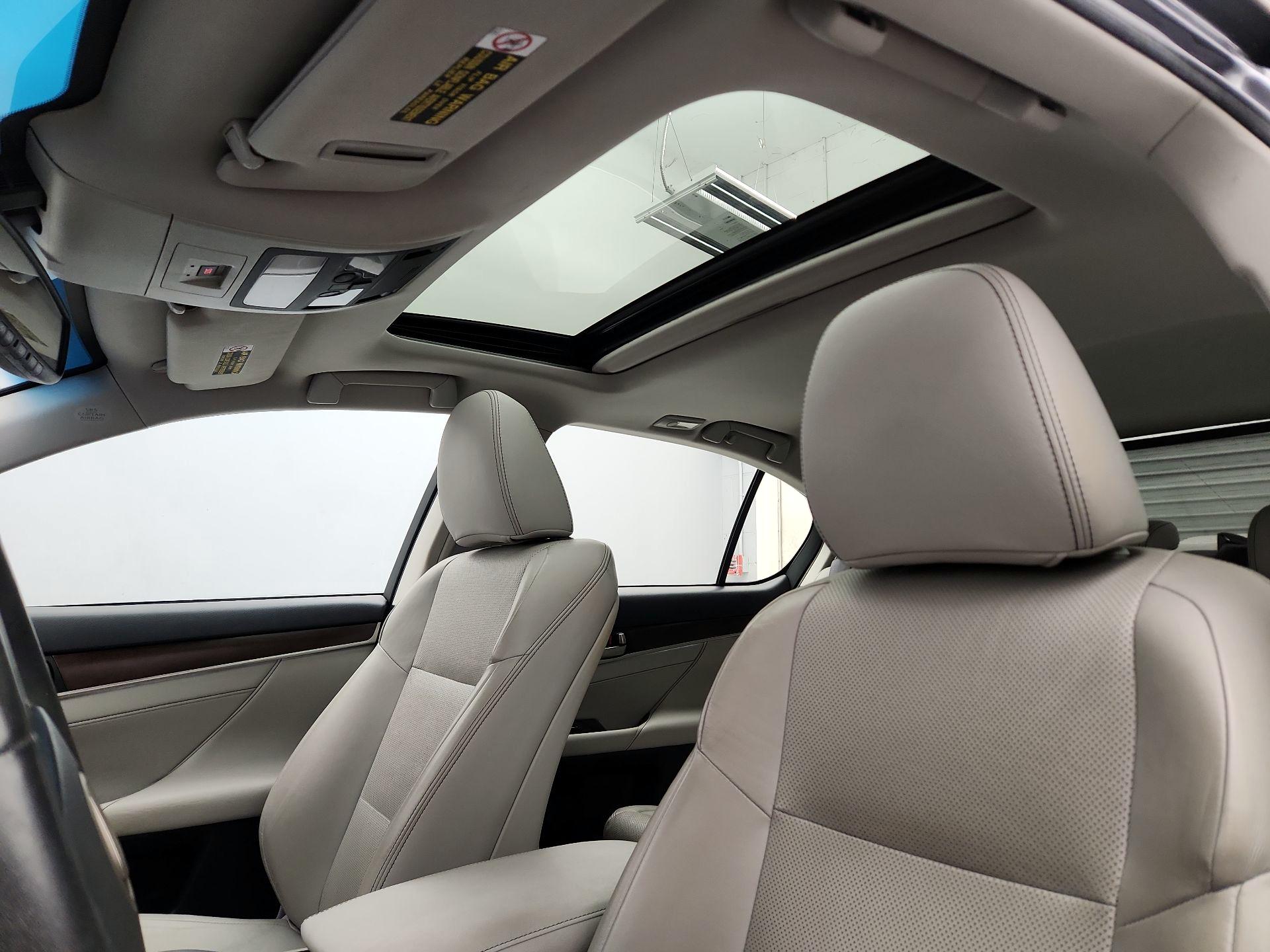 Thumbnail: 2015 Lexus GS - 18