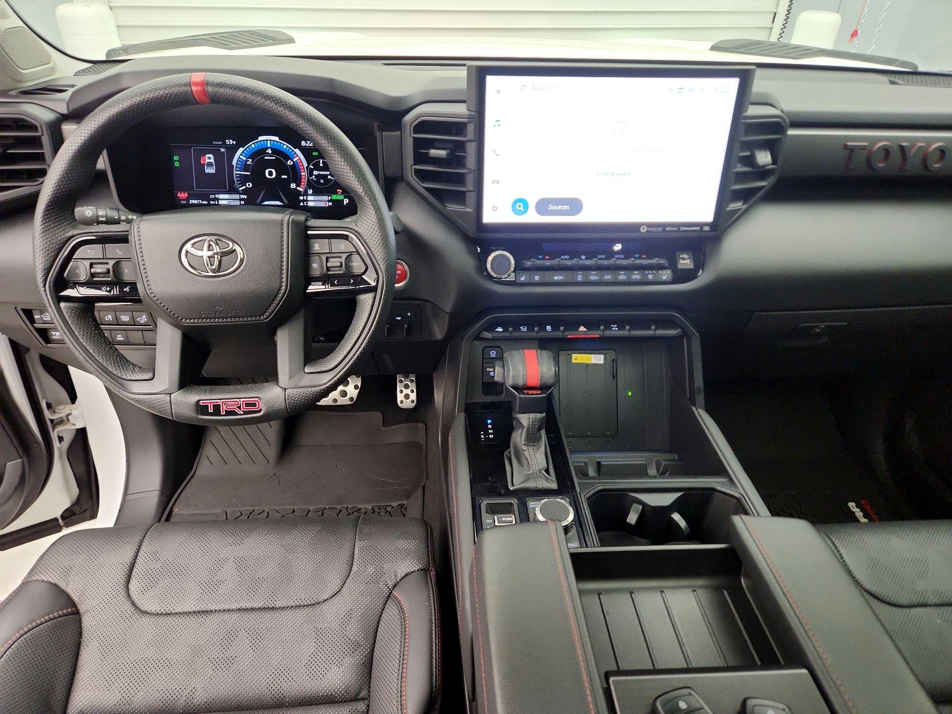 Thumbnail: 2022 Toyota Tundra - 9