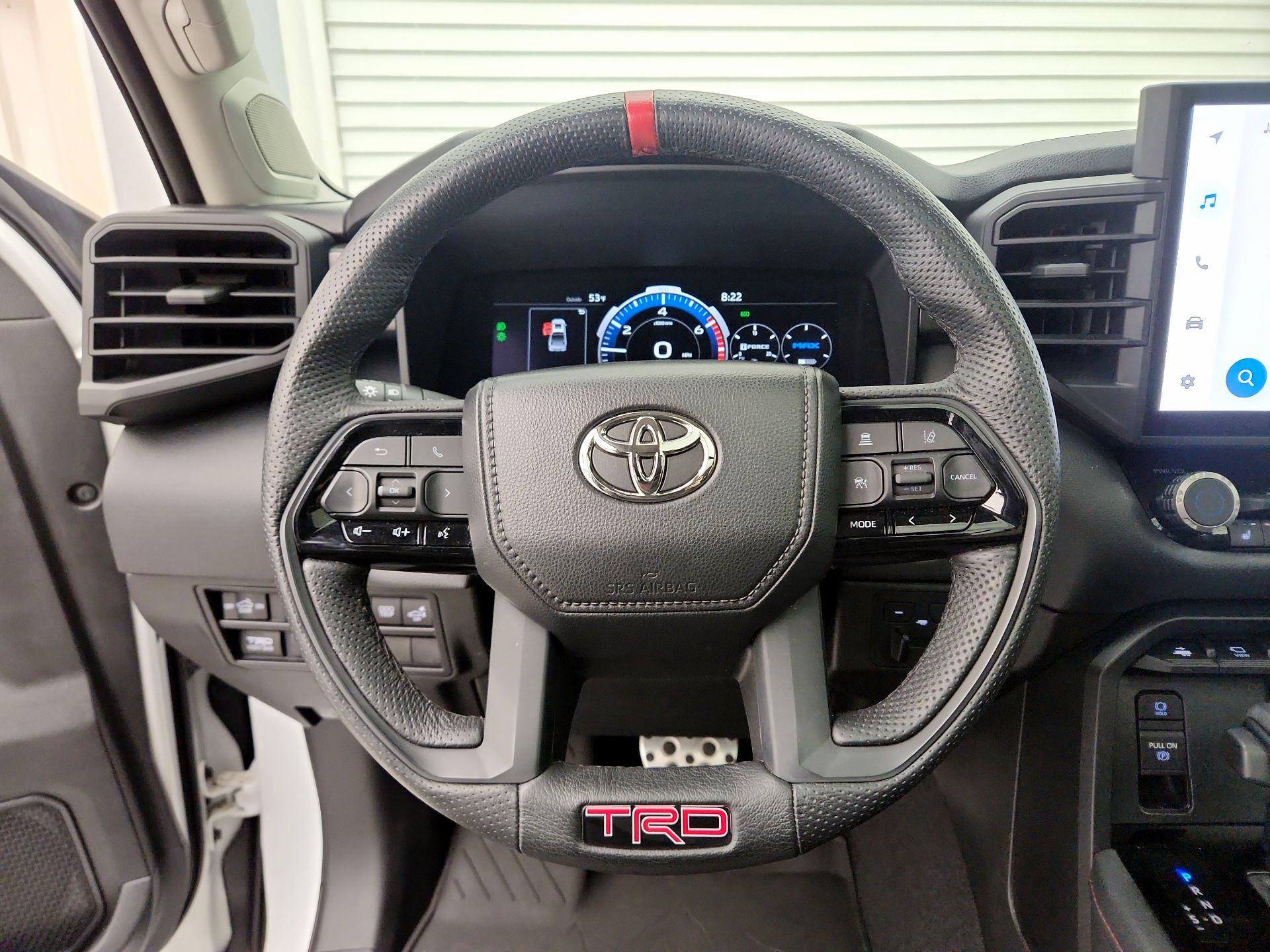 Thumbnail: 2022 Toyota Tundra - 10