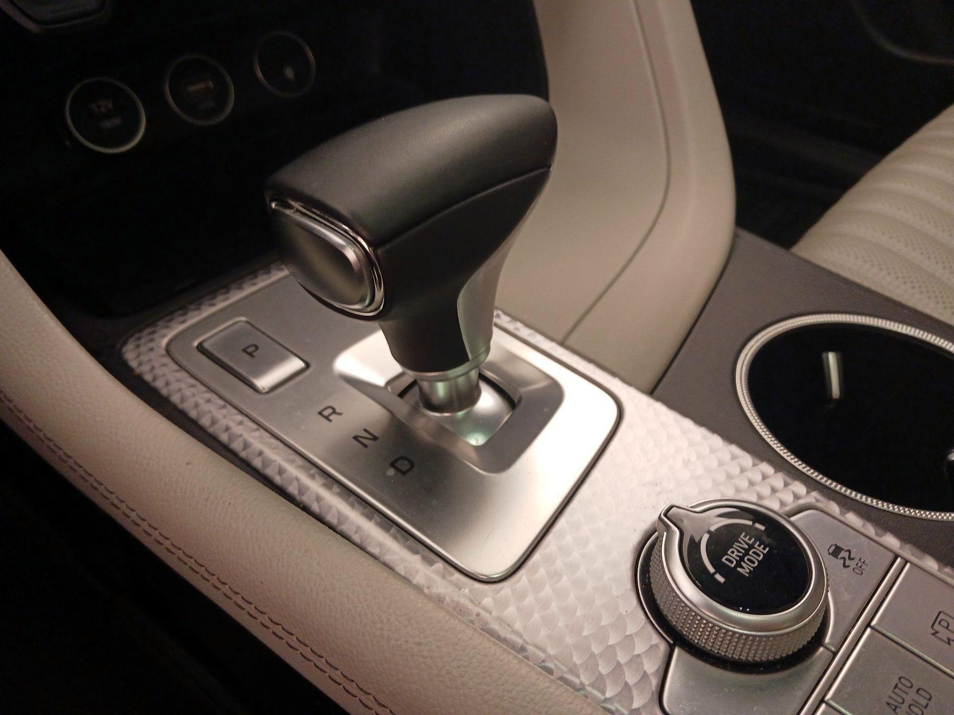 Thumbnail: 2023 Genesis G70 - 18