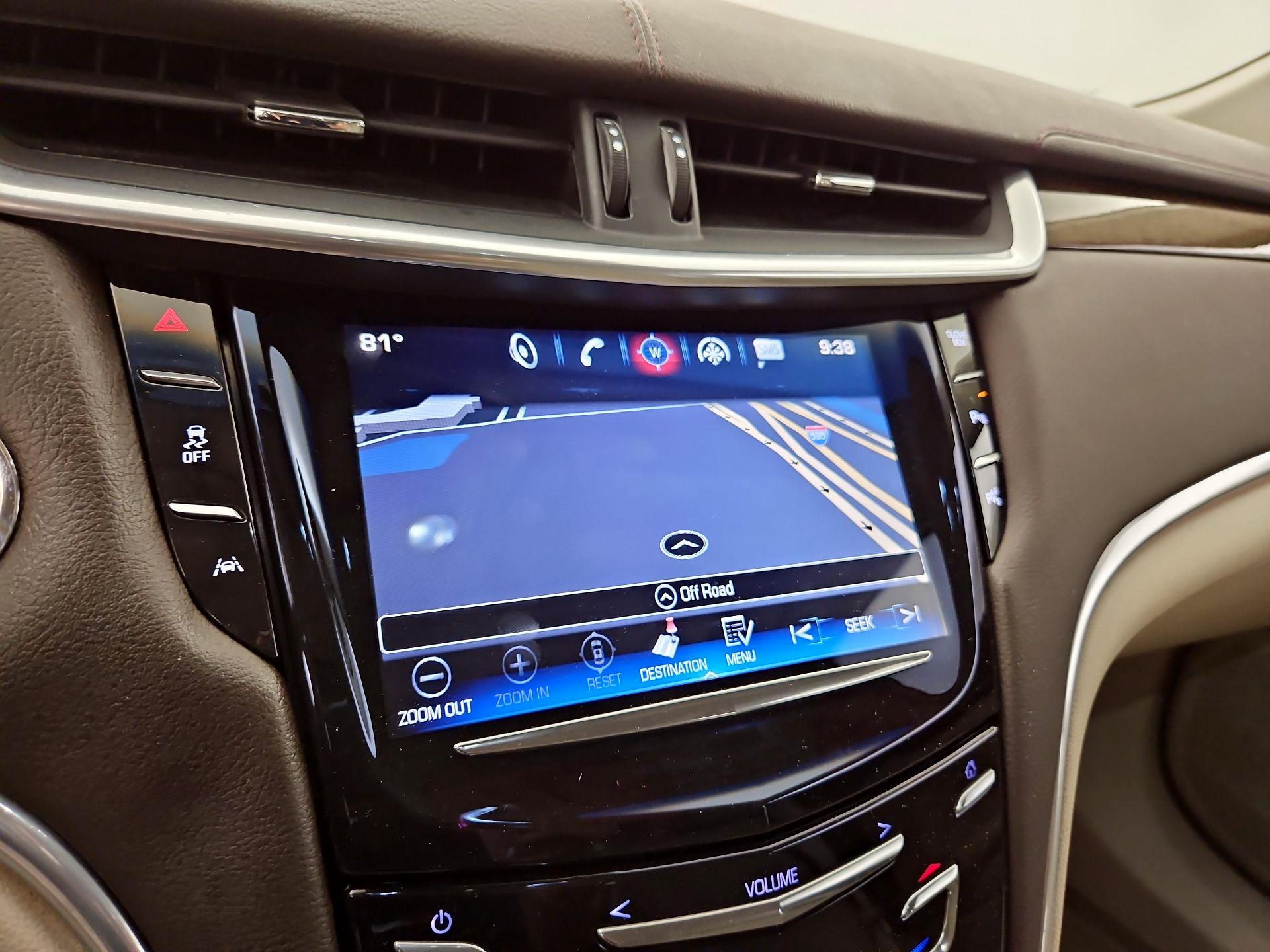 Thumbnail: 2016 Cadillac XTS - 14