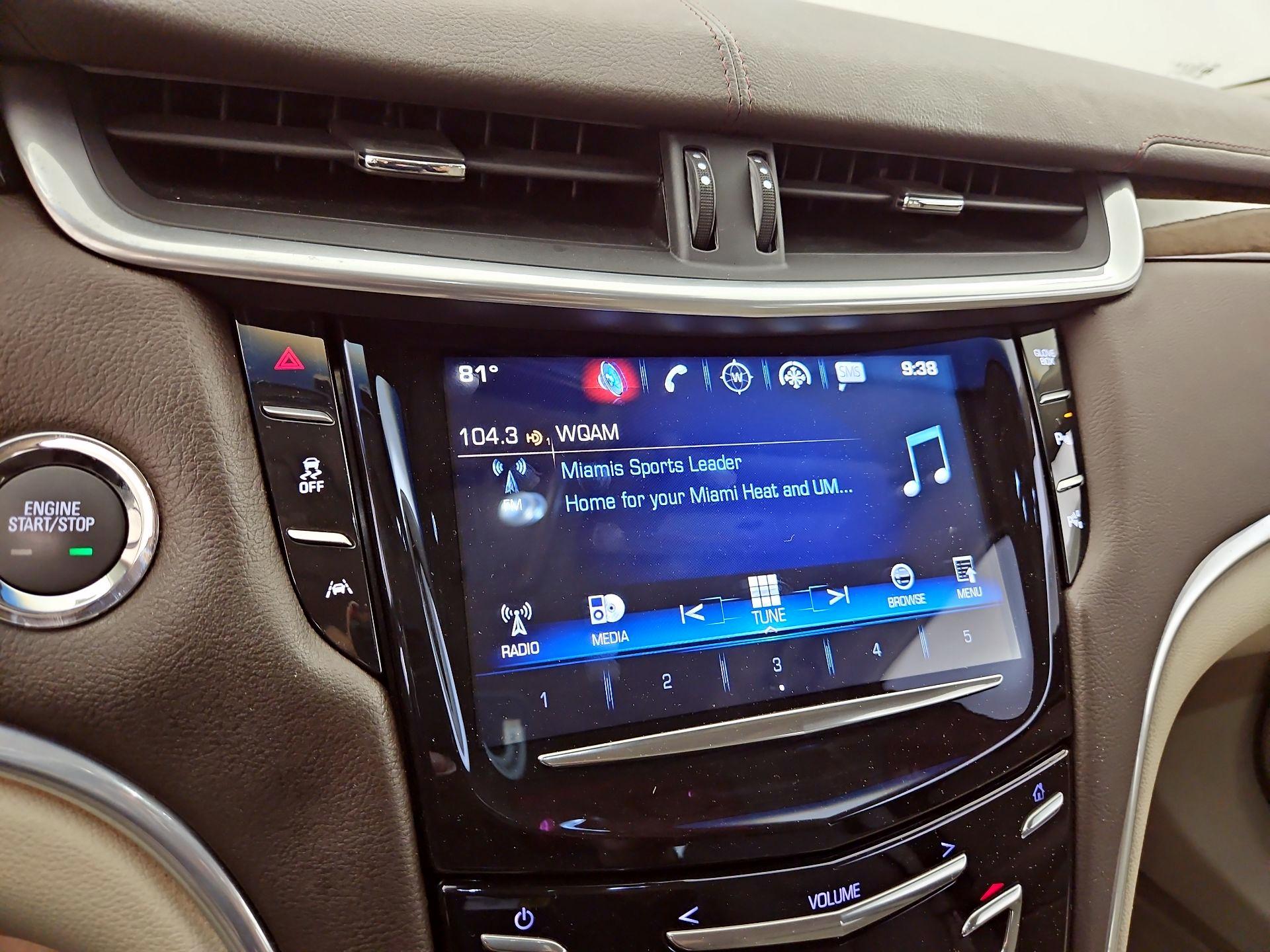 Thumbnail: 2016 Cadillac XTS - 16