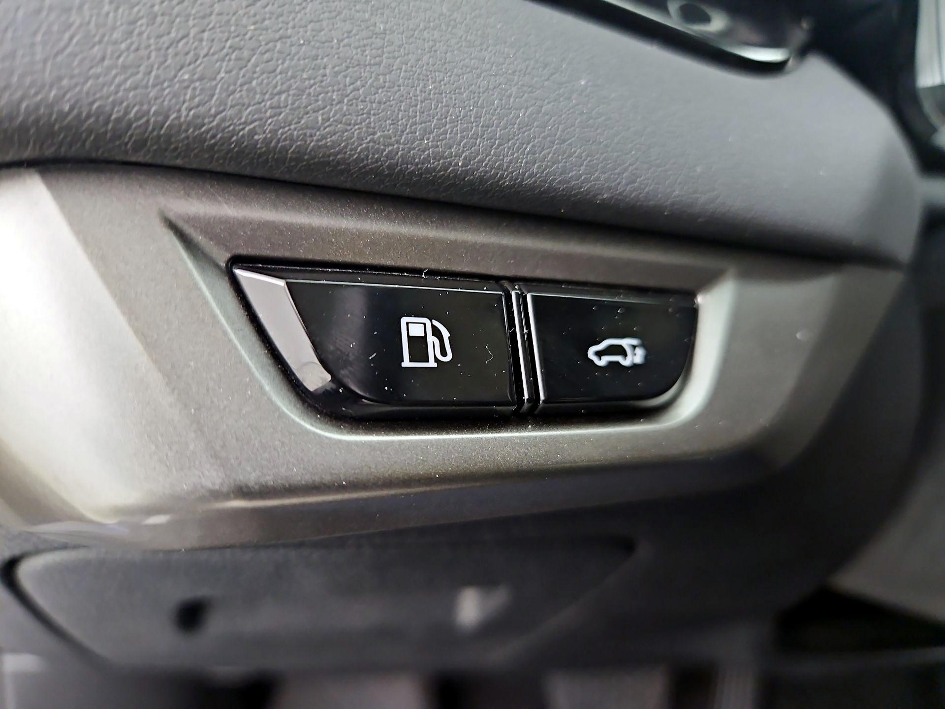 Thumbnail: 2023 Lexus RX - 13