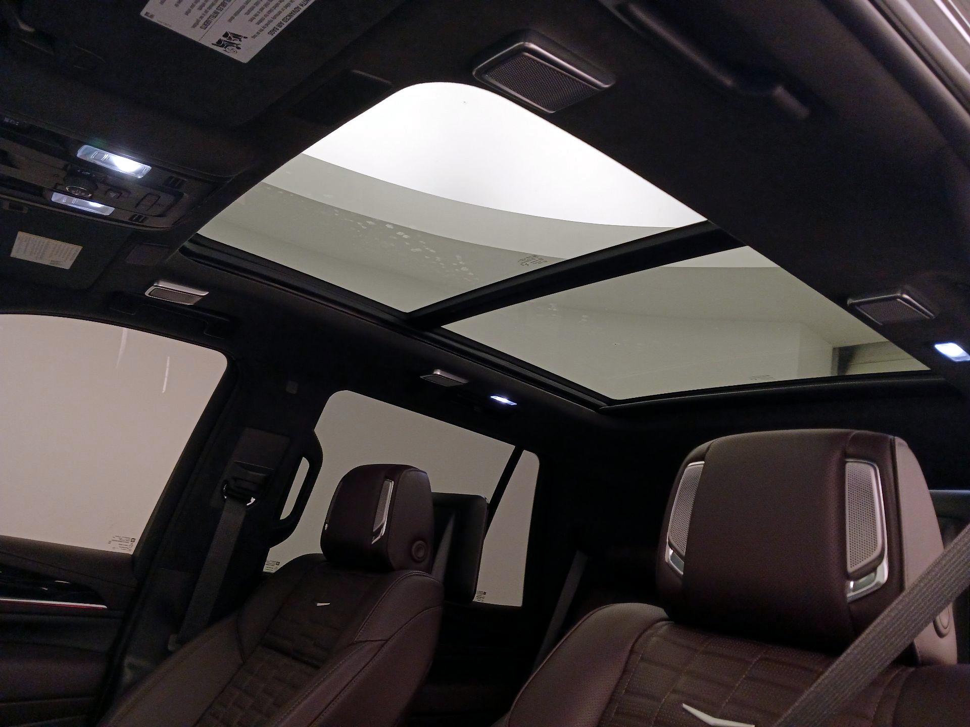 Thumbnail: 2023 Cadillac Escalade - 20