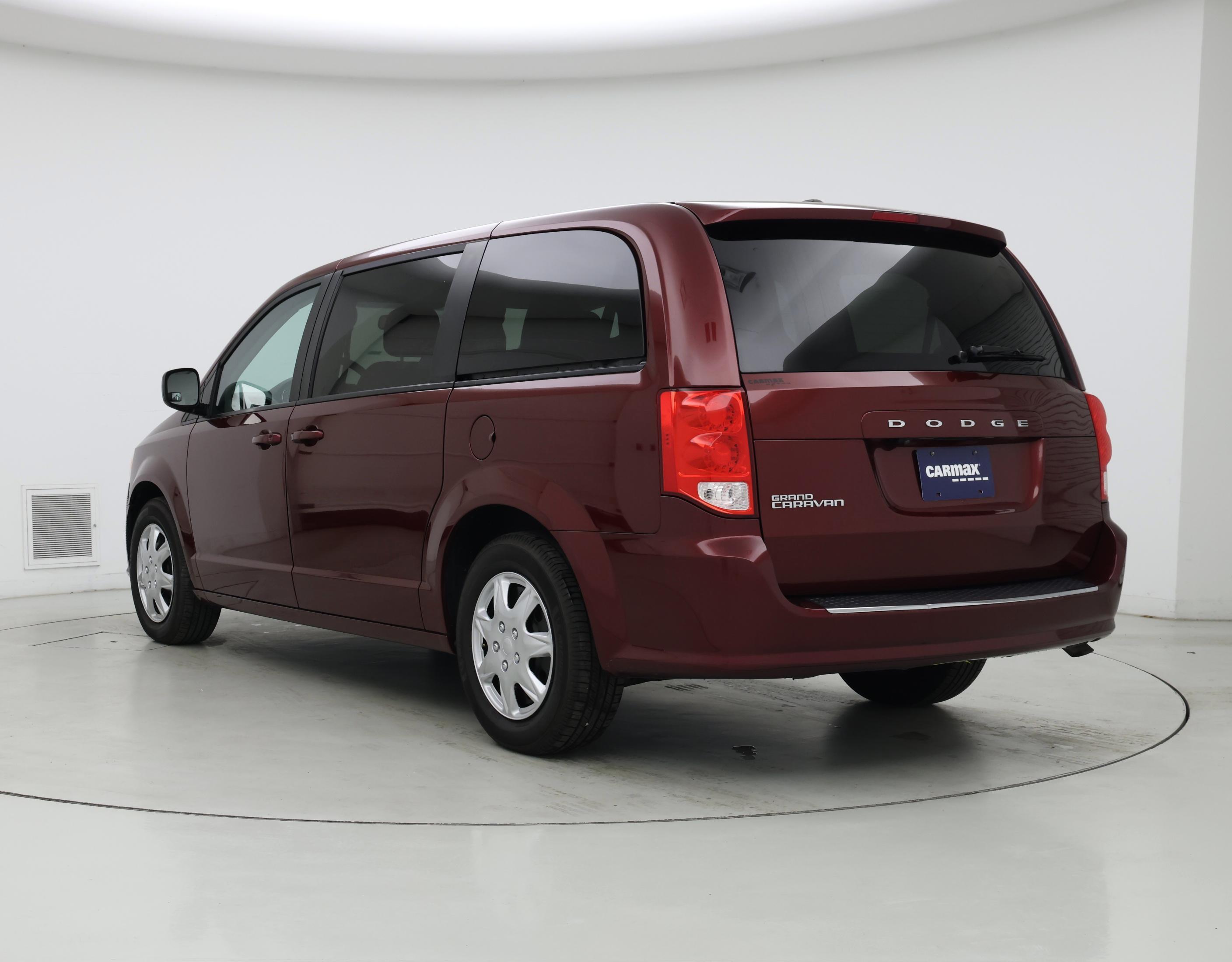 Thumbnail: 2018 Dodge Grand Caravan - 2