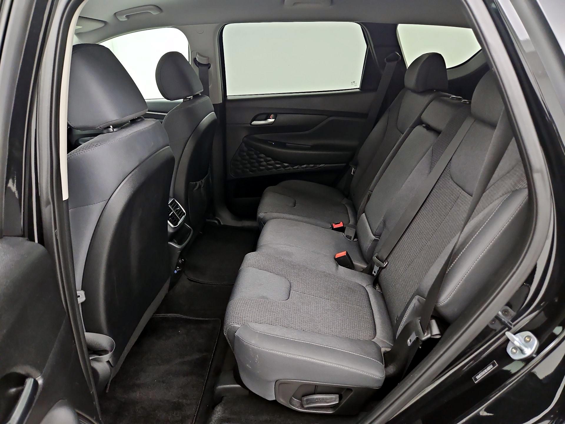 Thumbnail: 2019 Hyundai Santa Fe - 19