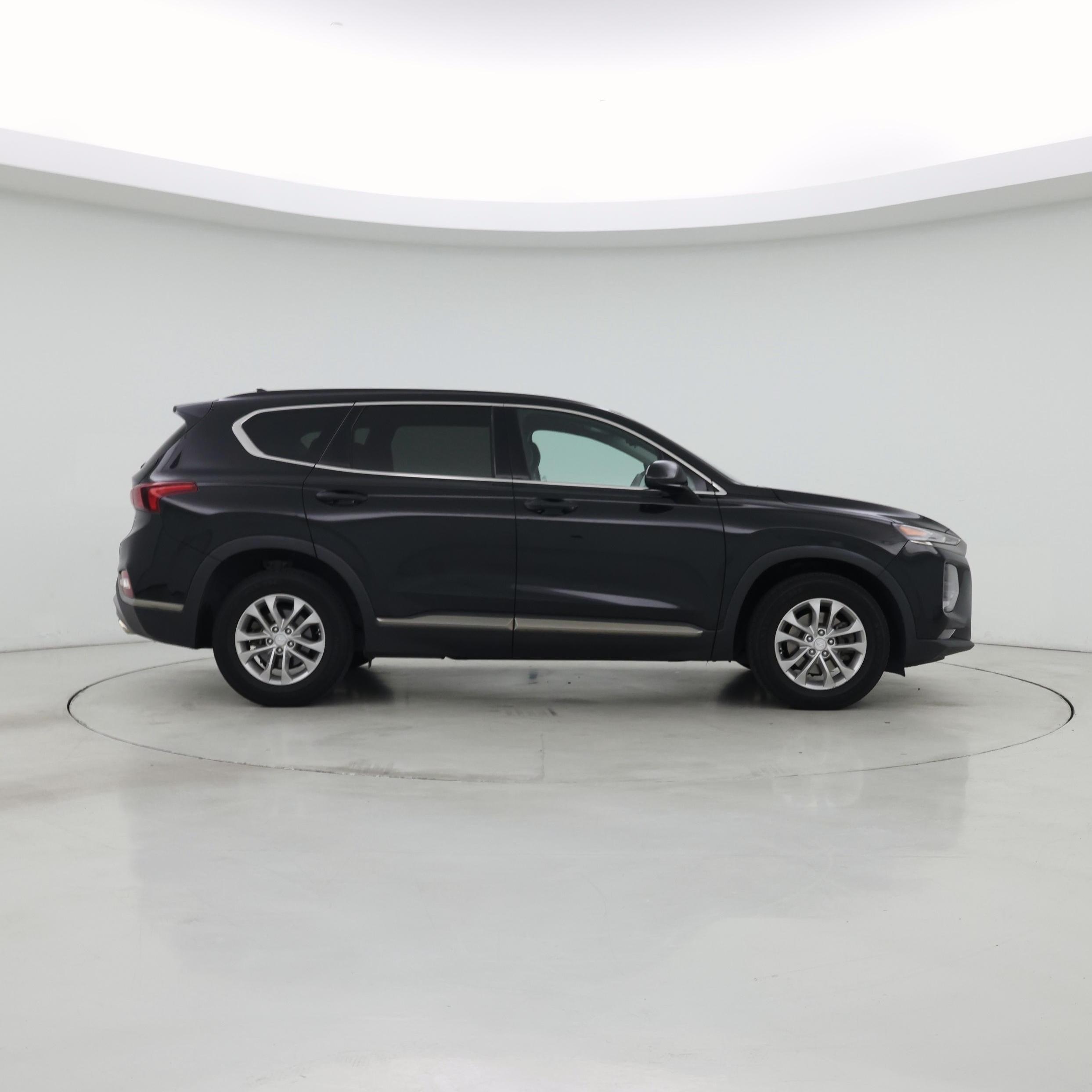 Thumbnail: 2019 Hyundai Santa Fe - 7
