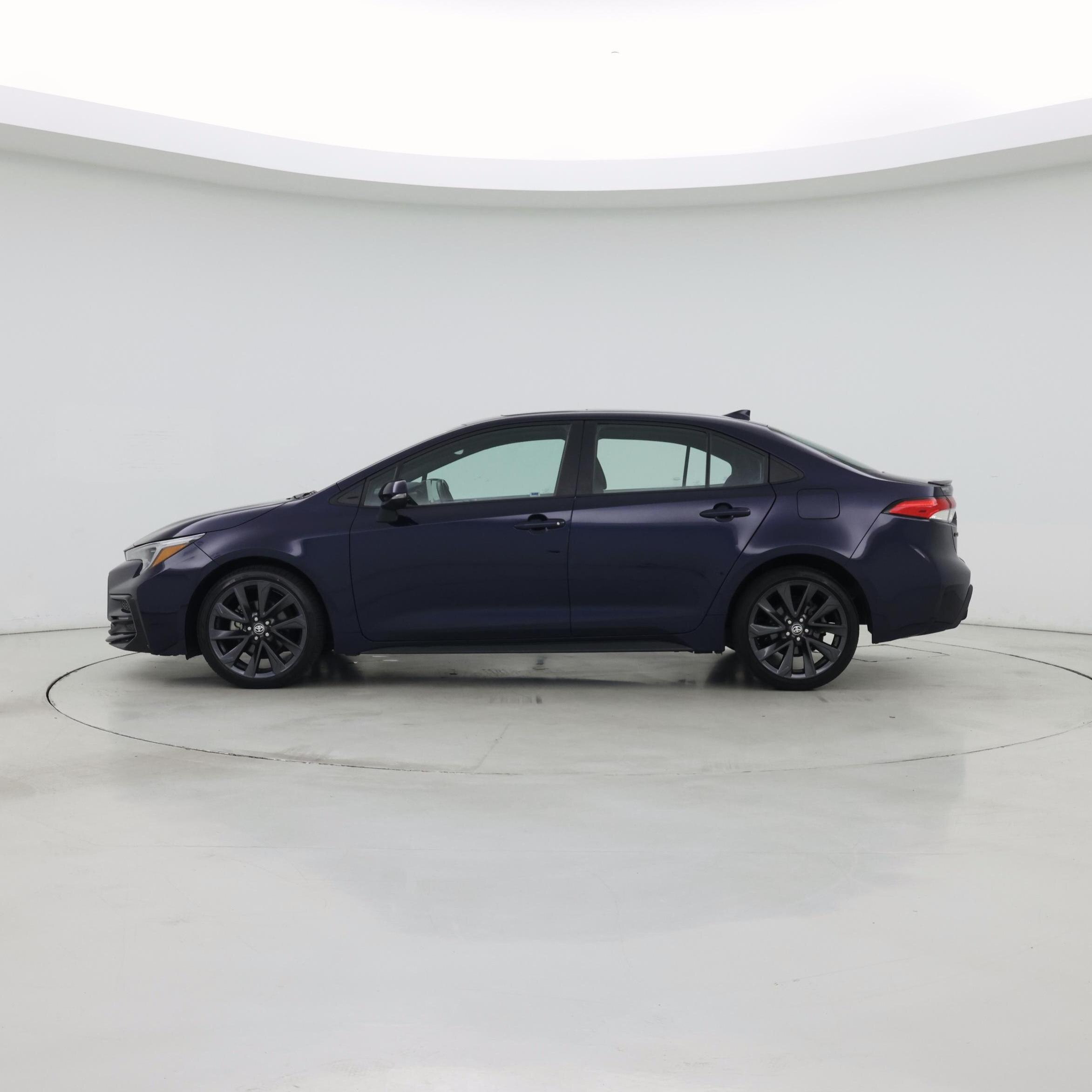 Thumbnail: 2023 Toyota Corolla - 3