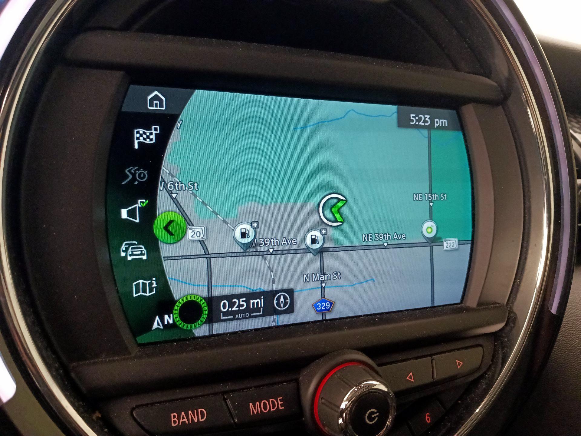 Thumbnail: 2021 MINI Cooper Hardtop - 14