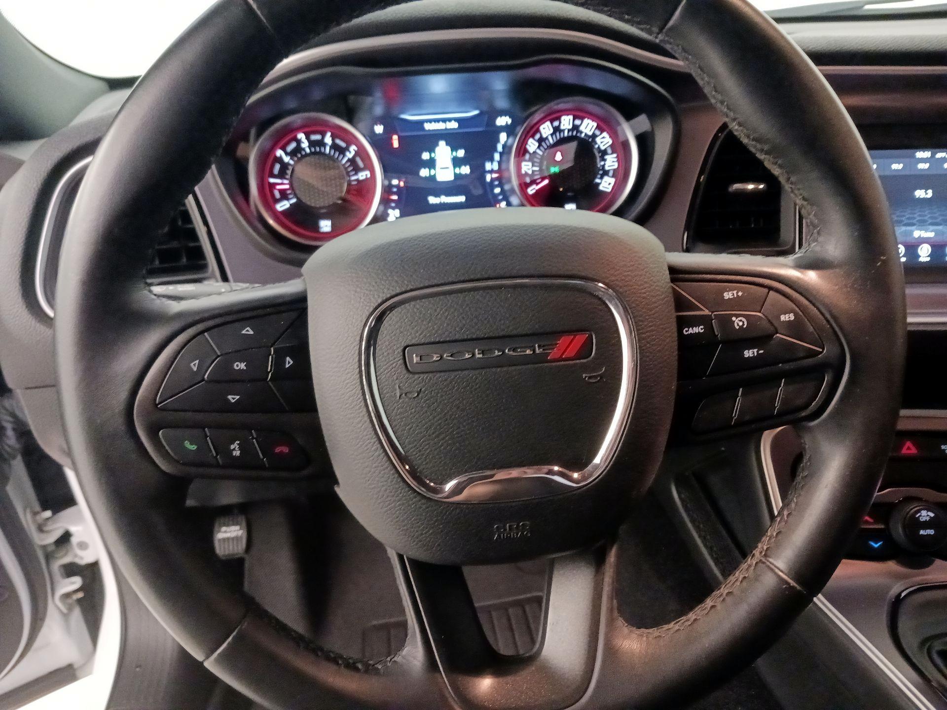 Thumbnail: 2020 Dodge Challenger - 10