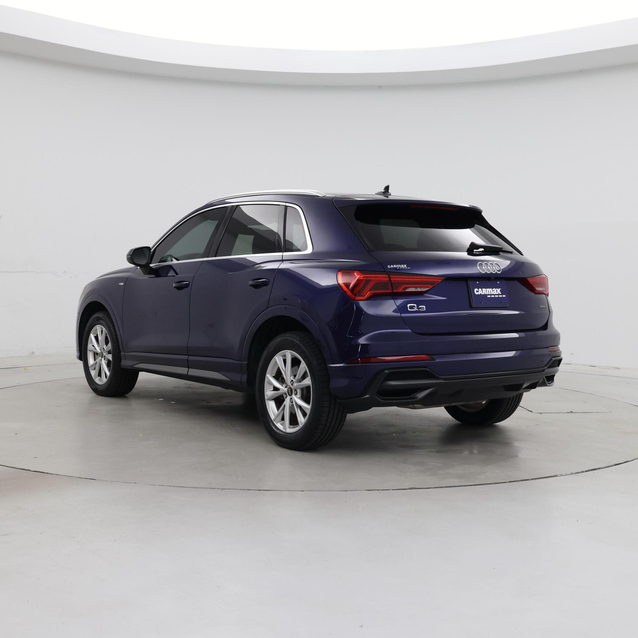 Thumbnail: 2022 Audi Q3 - 2