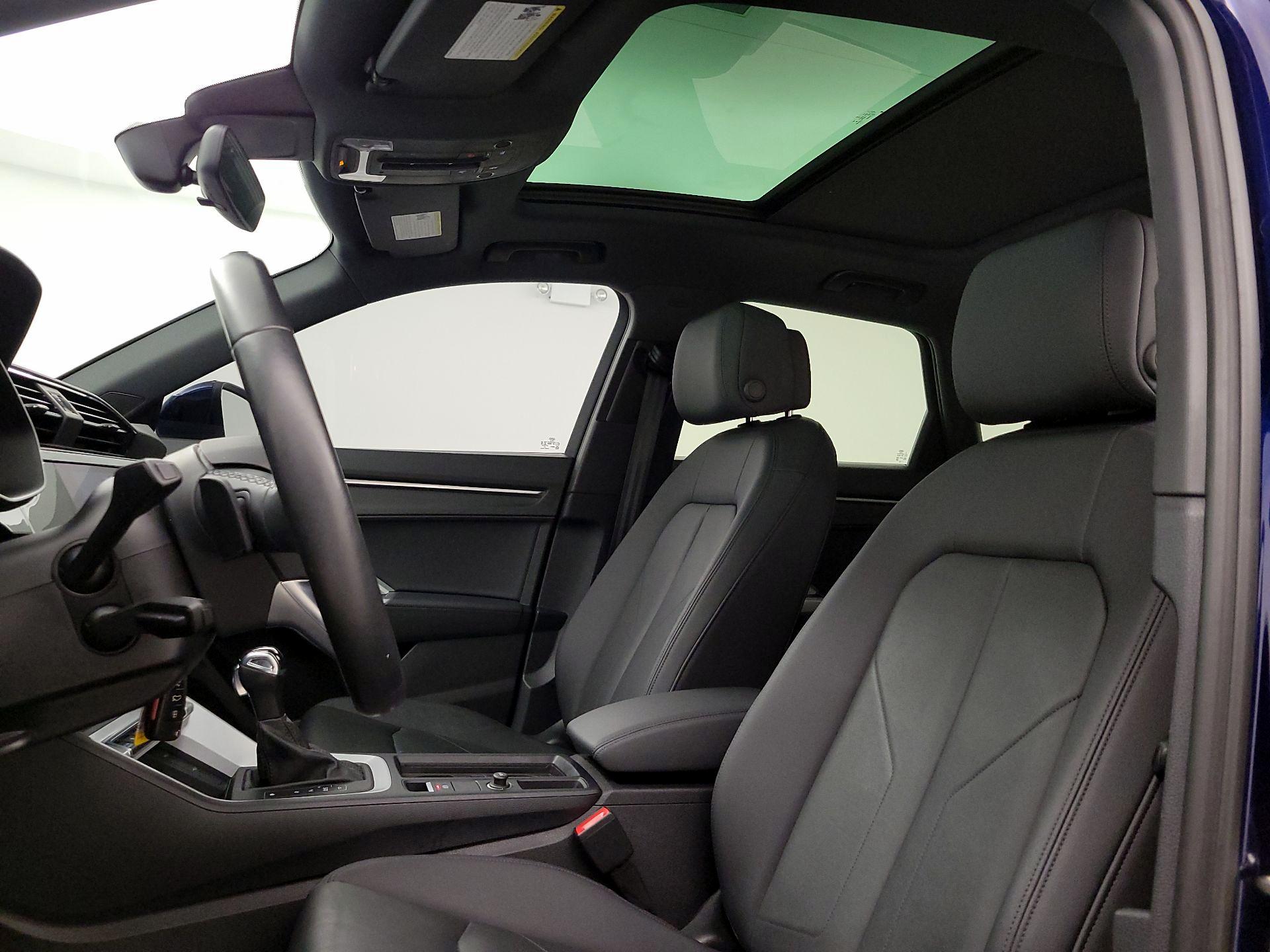 Thumbnail: 2022 Audi Q3 - 19