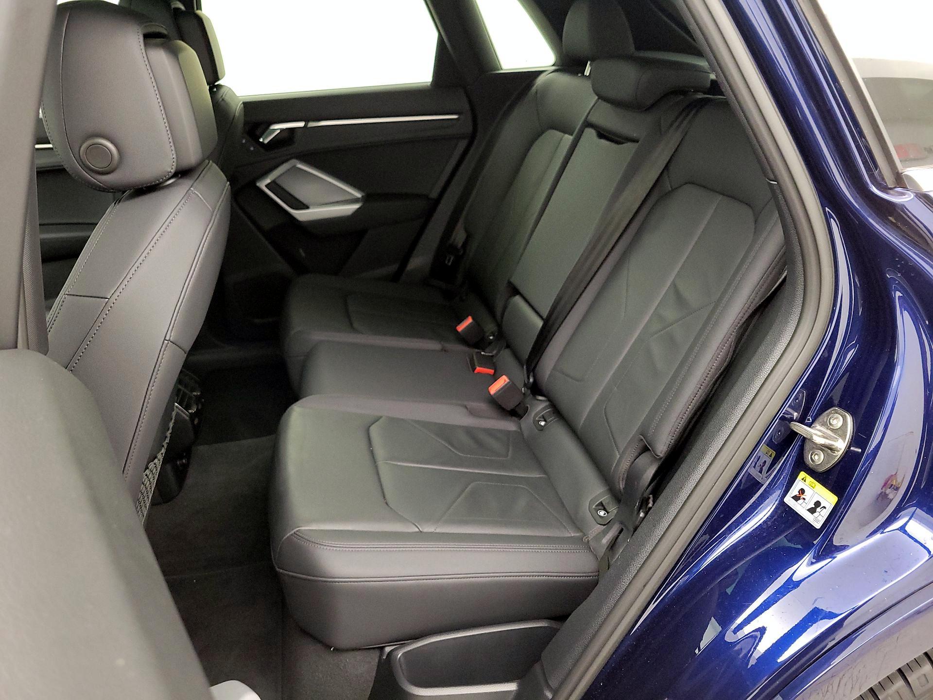 Thumbnail: 2022 Audi Q3 - 20