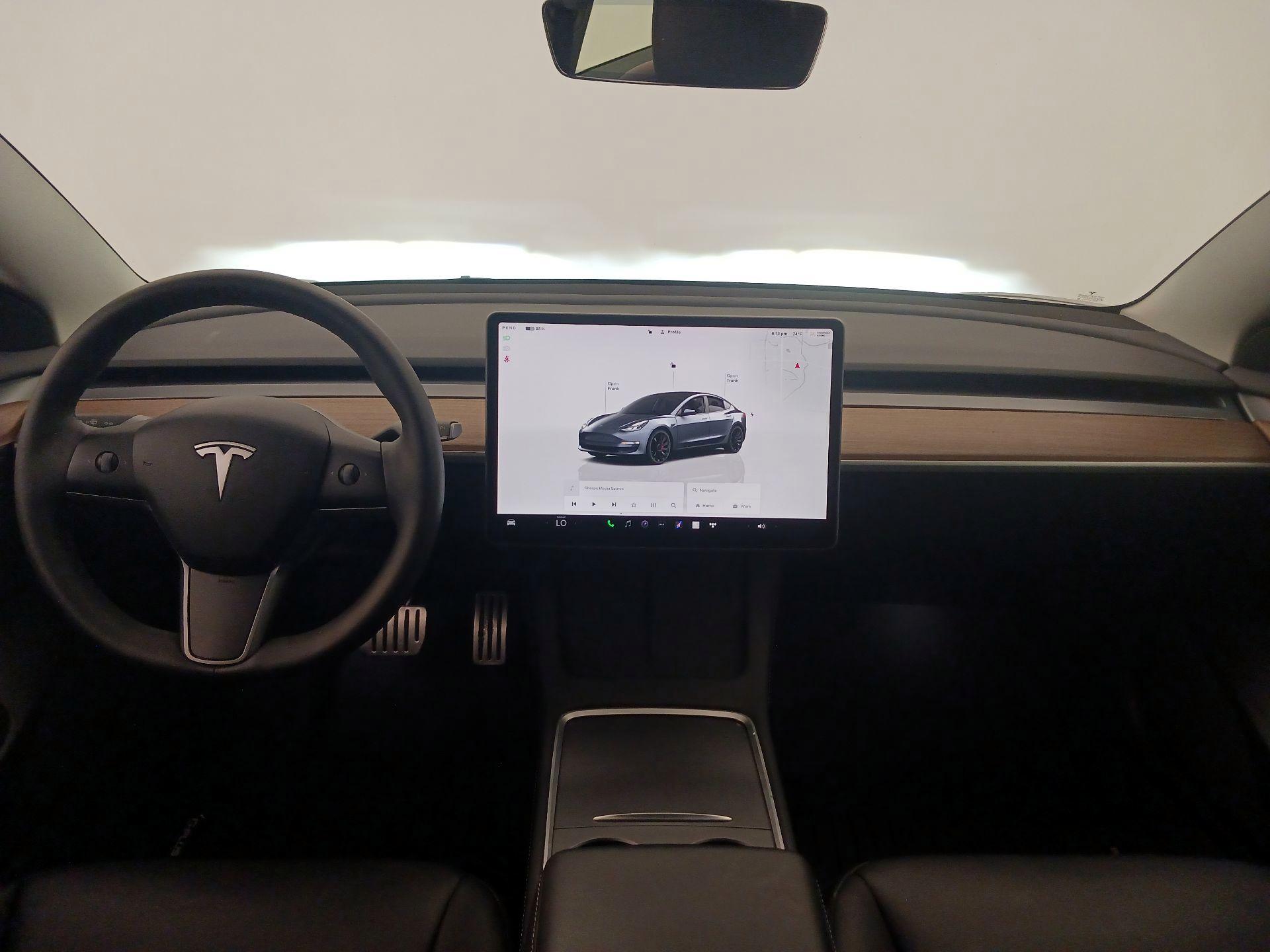 Thumbnail: 2022 Tesla Model 3 - 9