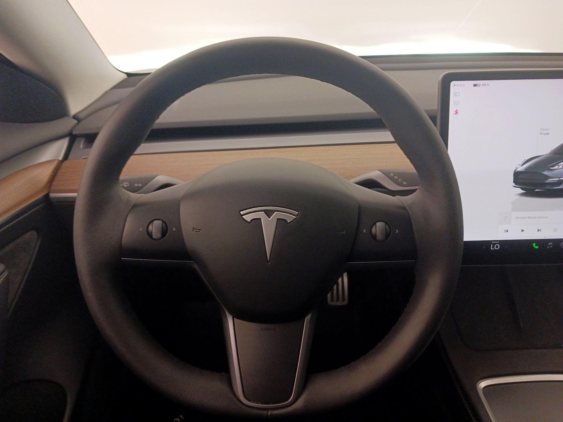 Thumbnail: 2022 Tesla Model 3 - 10