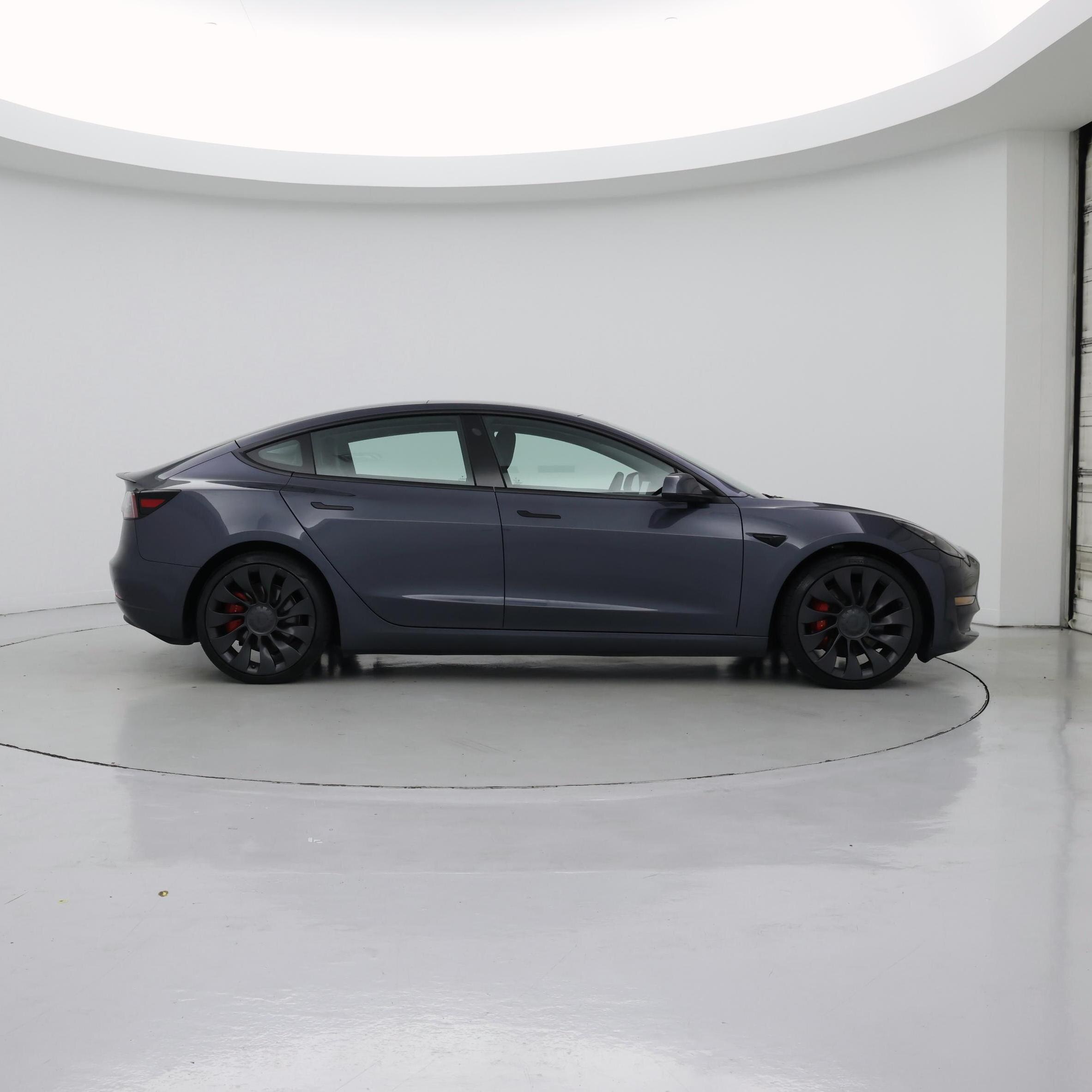 Thumbnail: 2022 Tesla Model 3 - 7