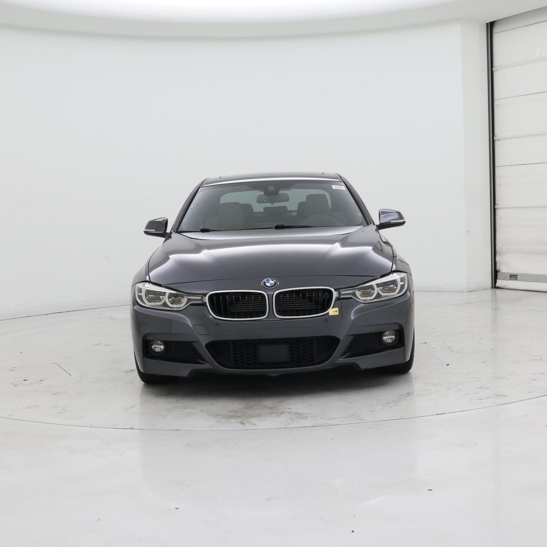 Thumbnail: 2017 BMW 3 Series - 5