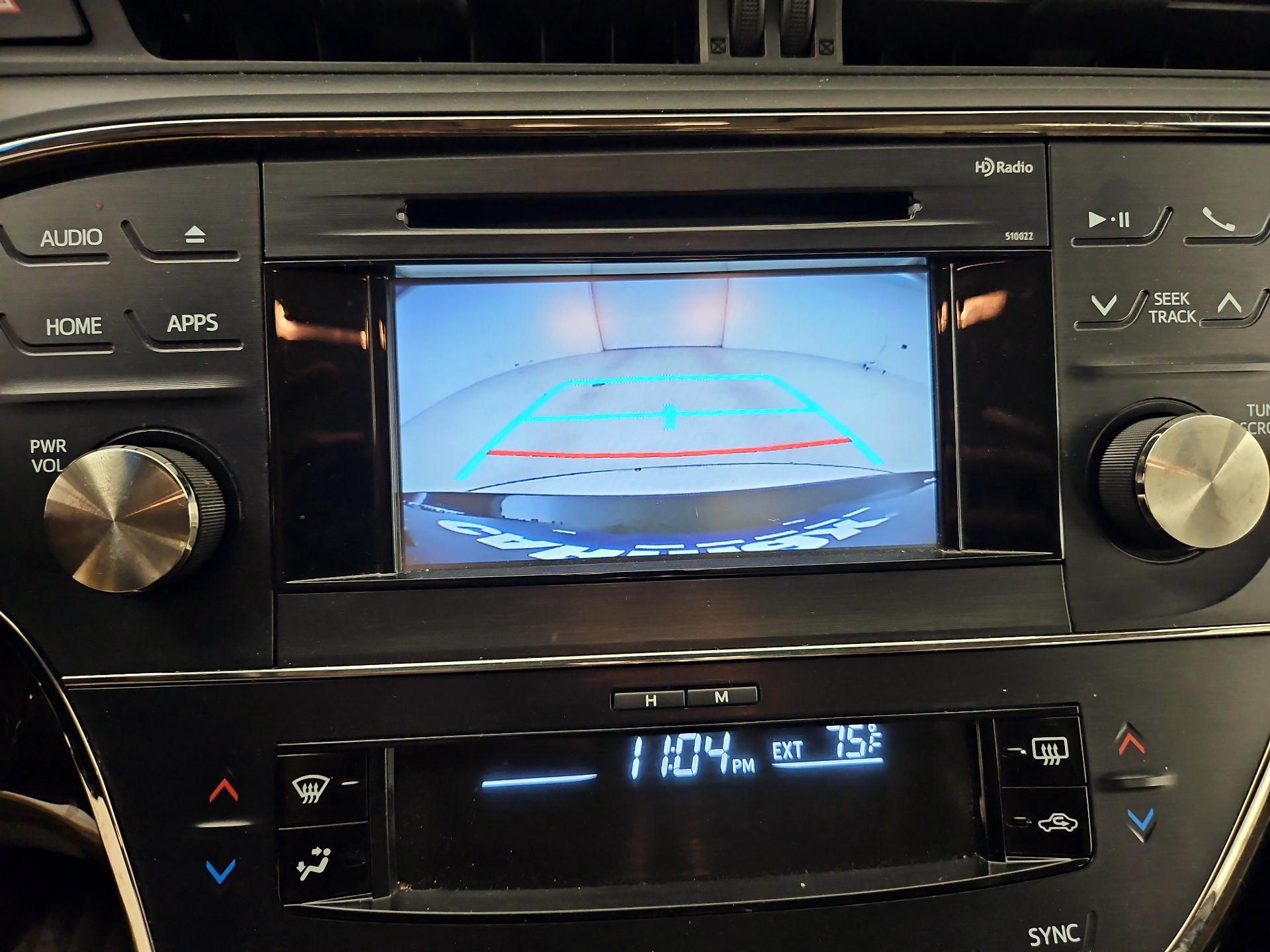 Thumbnail: 2015 Toyota Avalon - 14