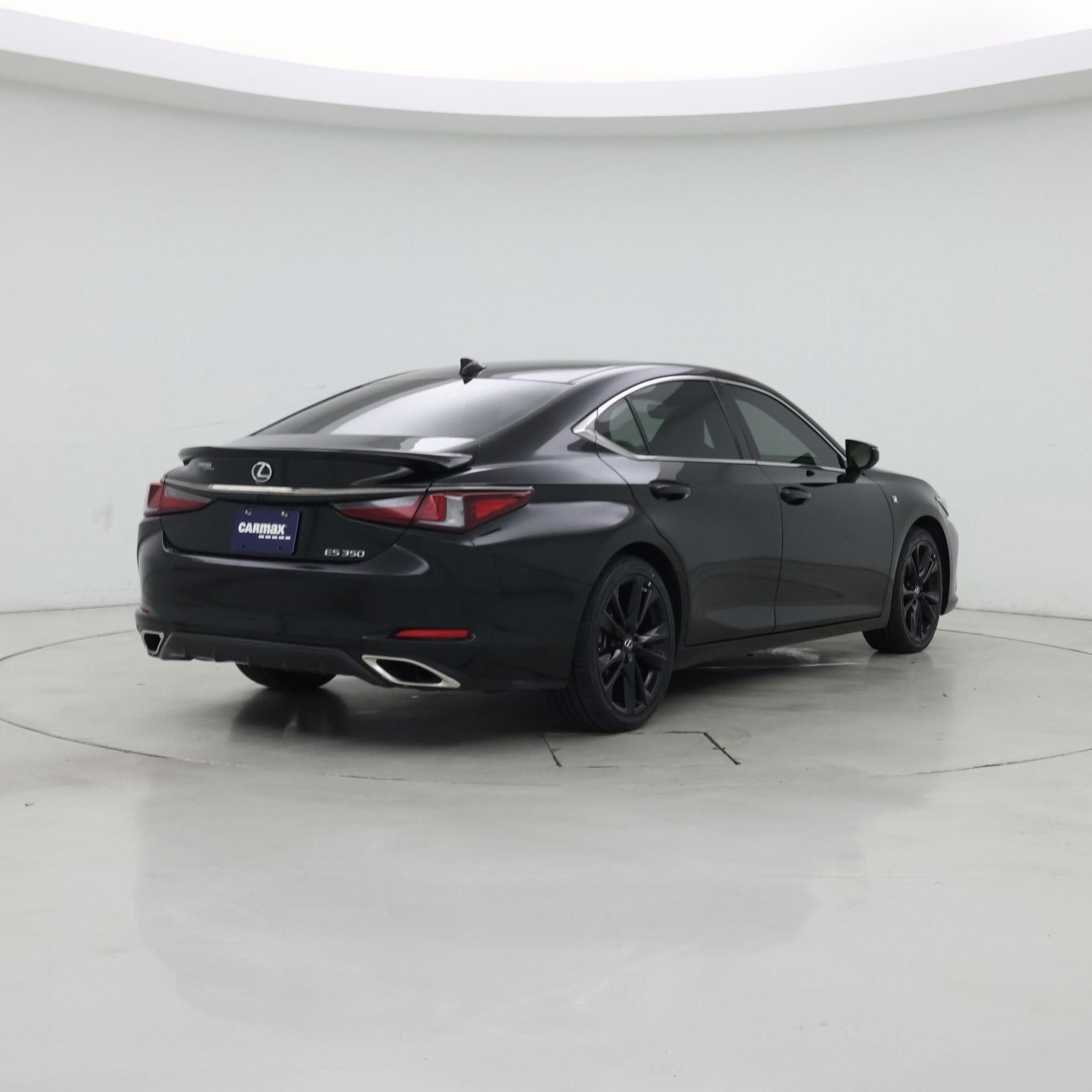 Thumbnail: 2023 Lexus ES - 8