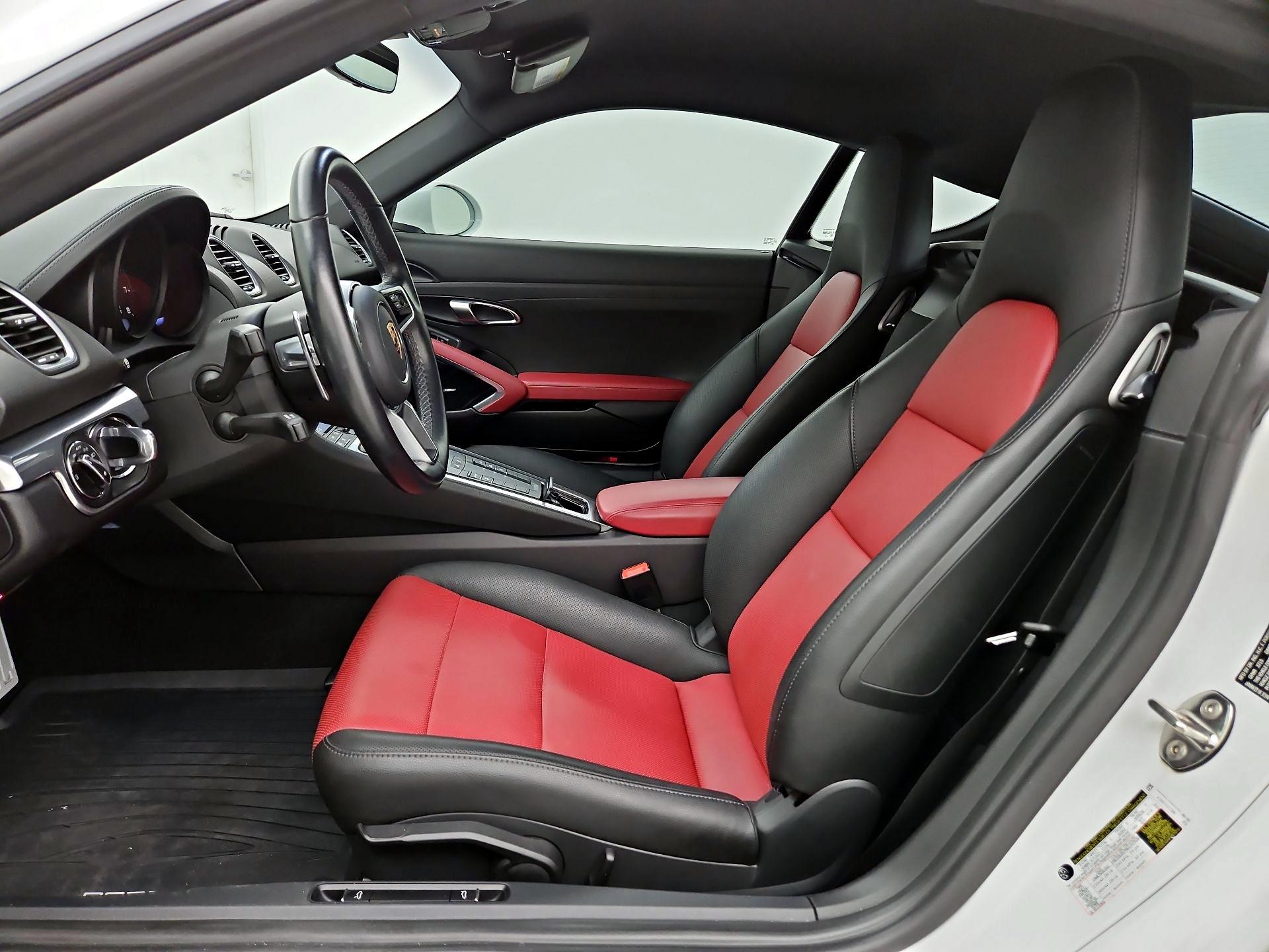 Thumbnail: 2021 Porsche 718 Cayman - 11