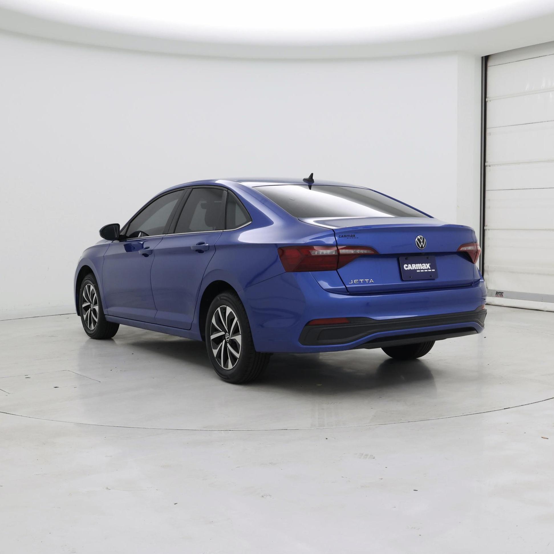 Thumbnail: 2023 Volkswagen Jetta - 2
