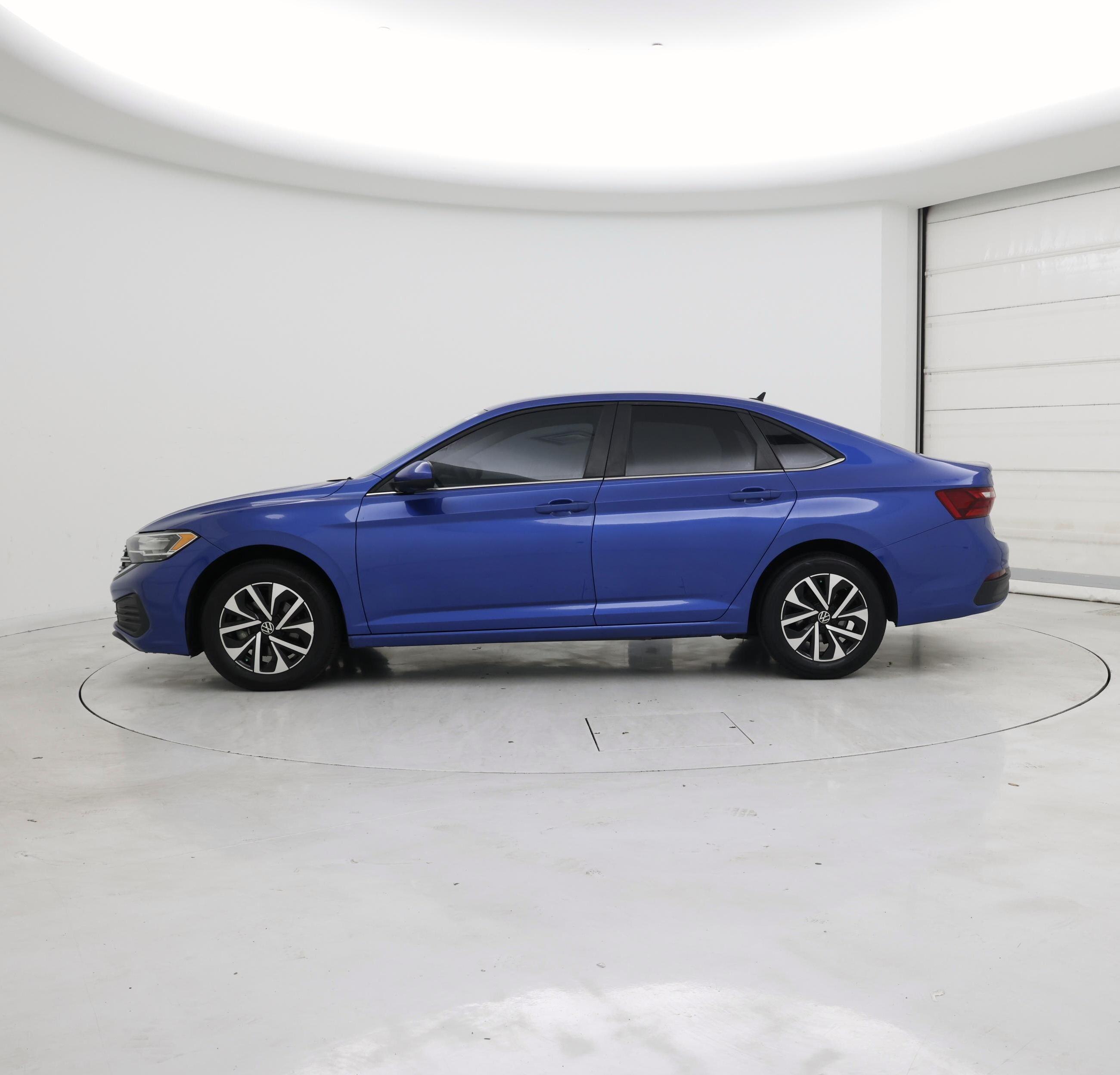 Thumbnail: 2023 Volkswagen Jetta - 3