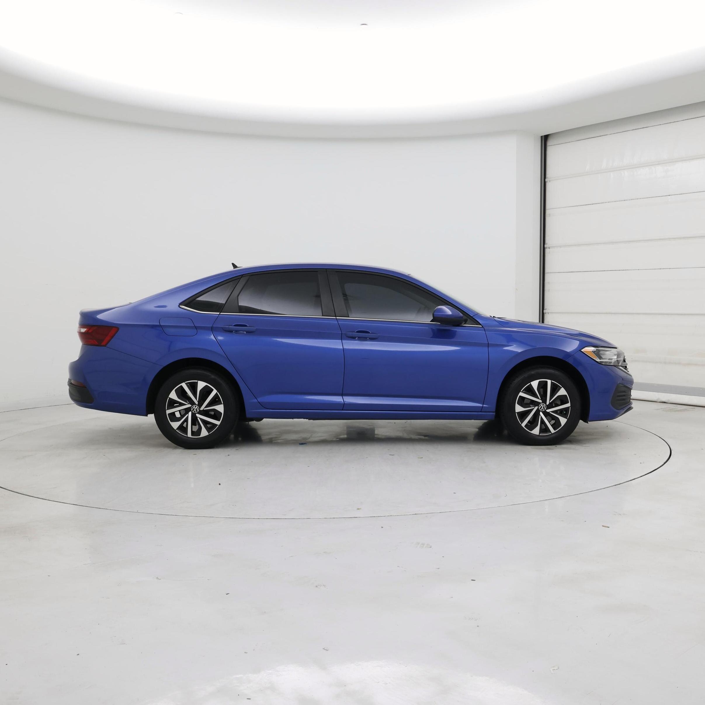 Thumbnail: 2023 Volkswagen Jetta - 7