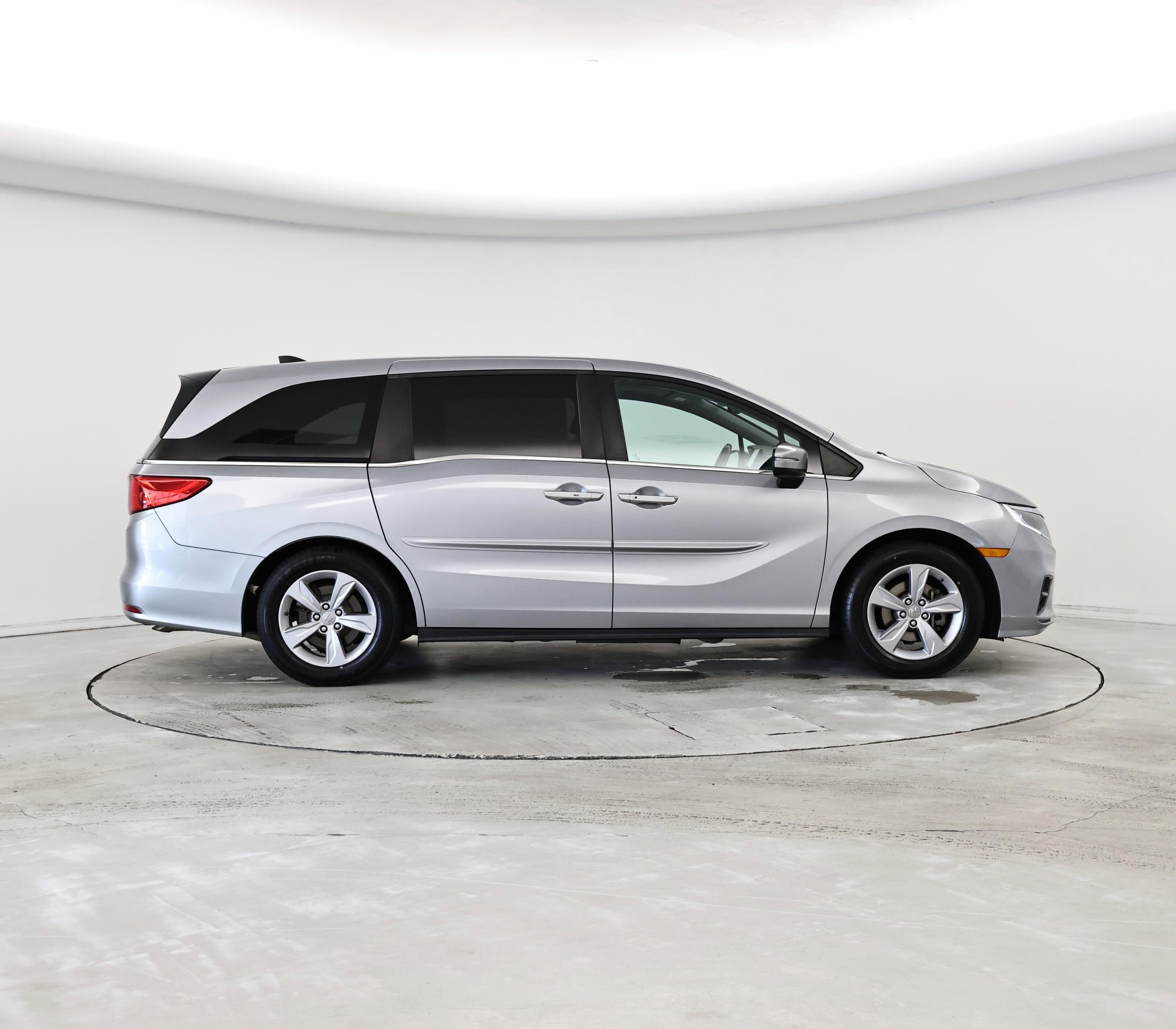 Thumbnail: 2020 Honda Odyssey - 7
